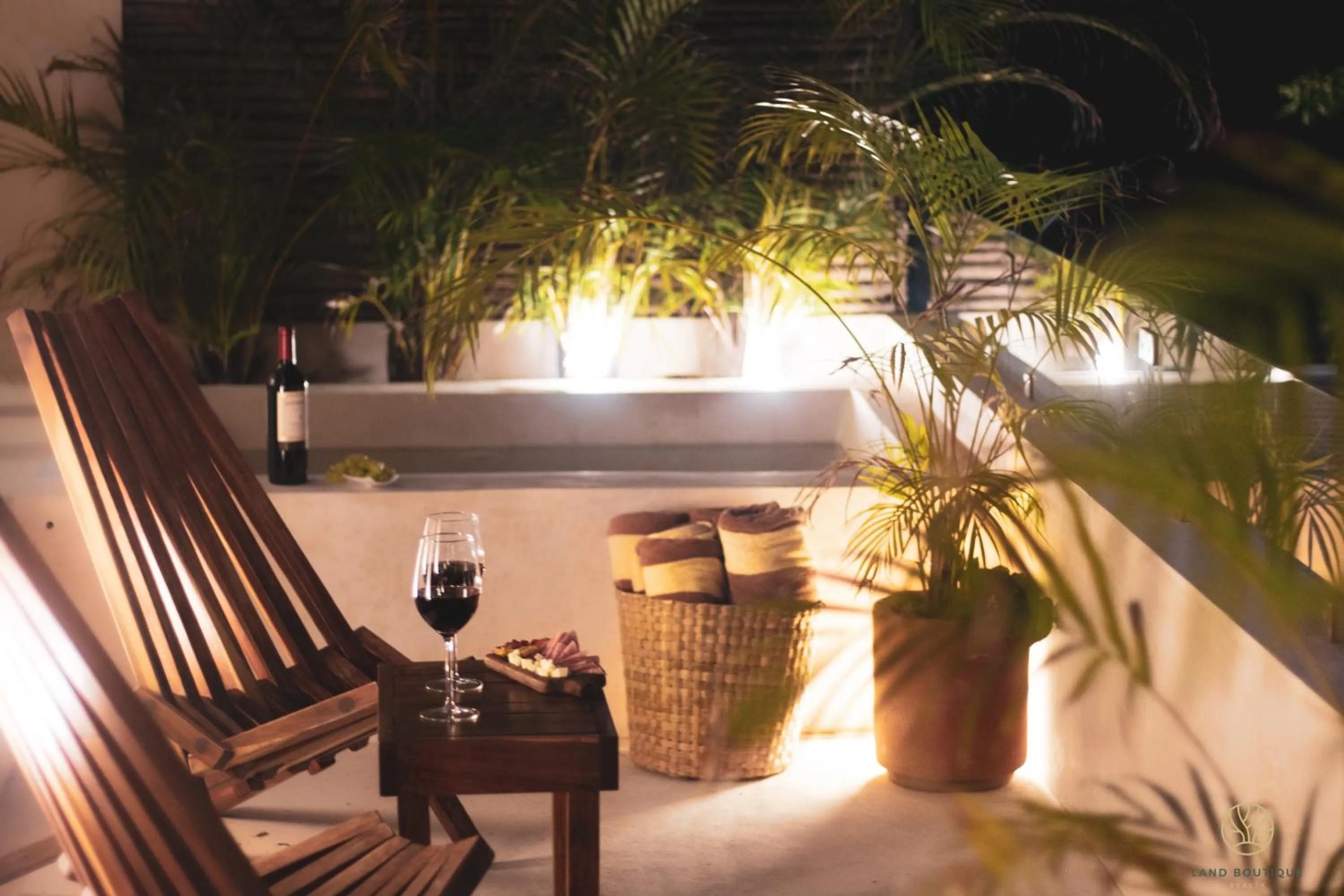 Balcony/Terrace in Spacious 2BR apt · Wide balcony w/tub & Yoga deck