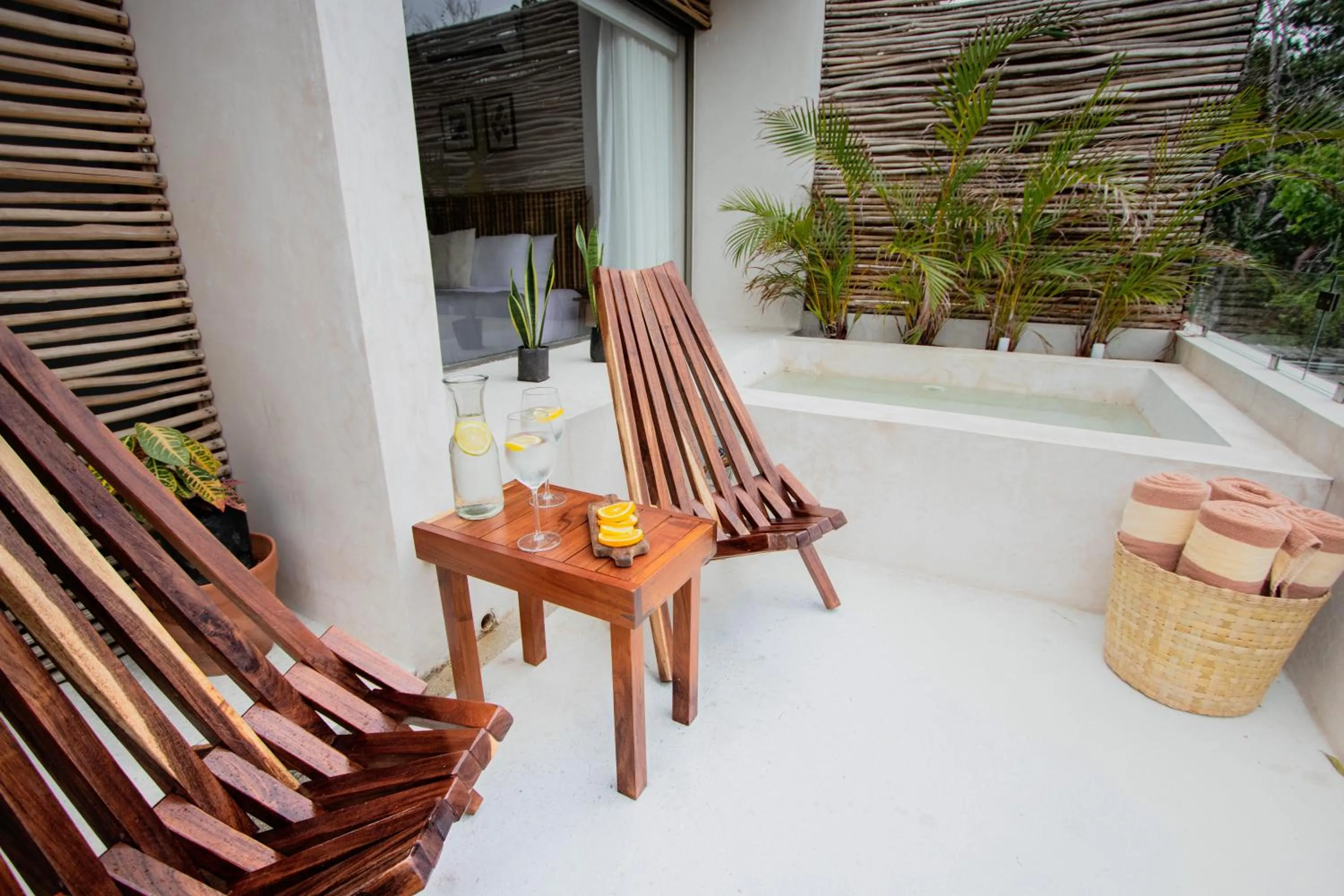 Balcony/Terrace in Spacious 2BR apt · Wide balcony w/tub & Yoga deck