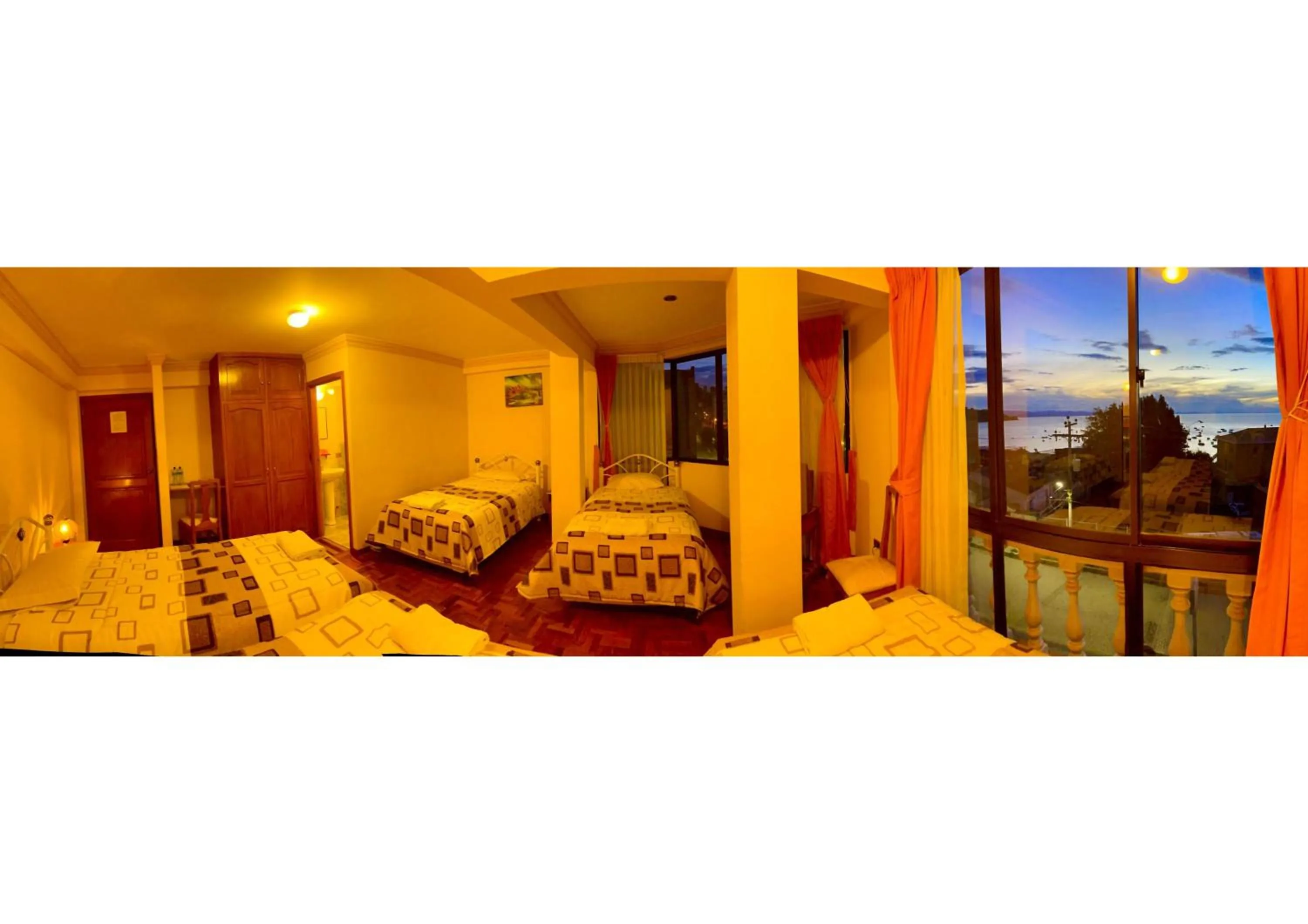 TV and multimedia, Bed in HOTEL WENDY MAR