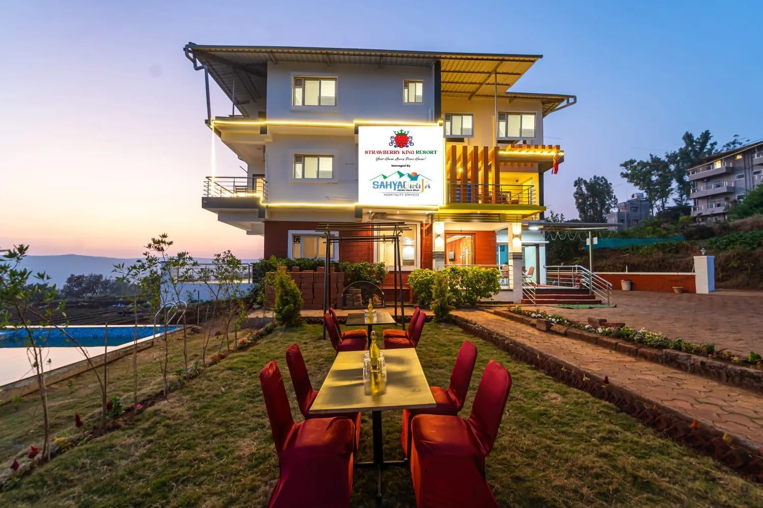 Garden in Strawberry King Resort