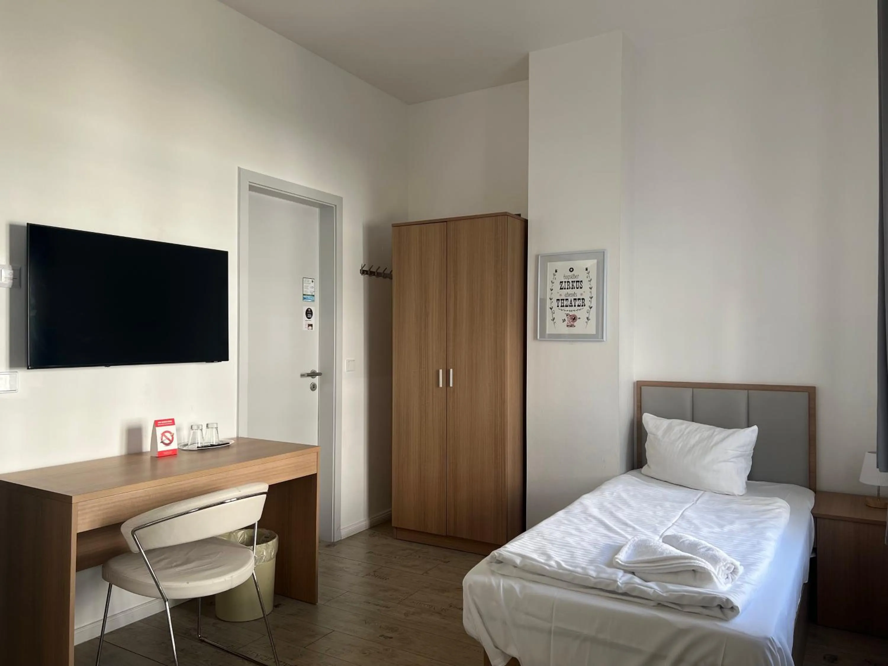 TV and multimedia in Hotel am Theater