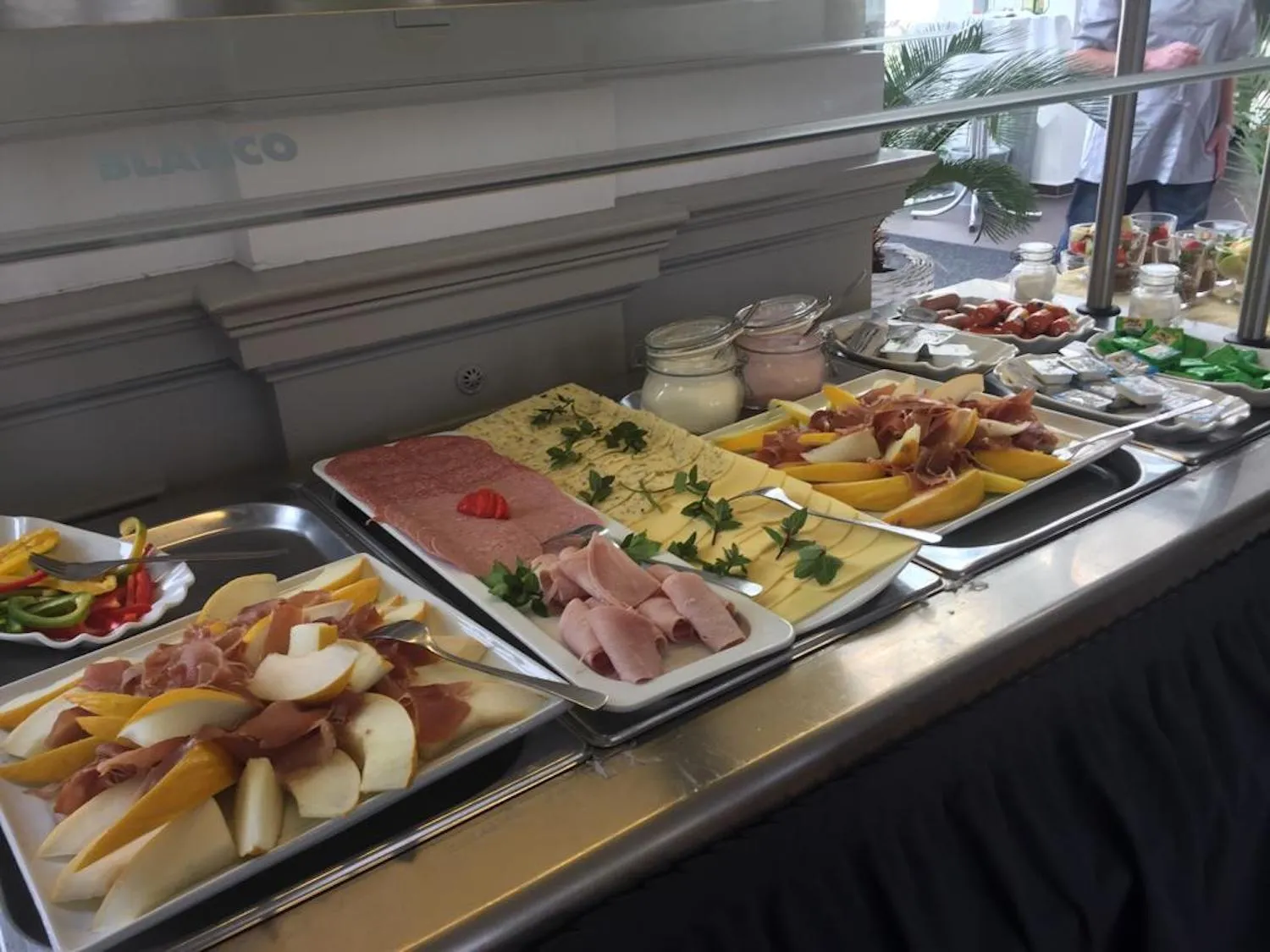 Breakfast in Hotel am Theater