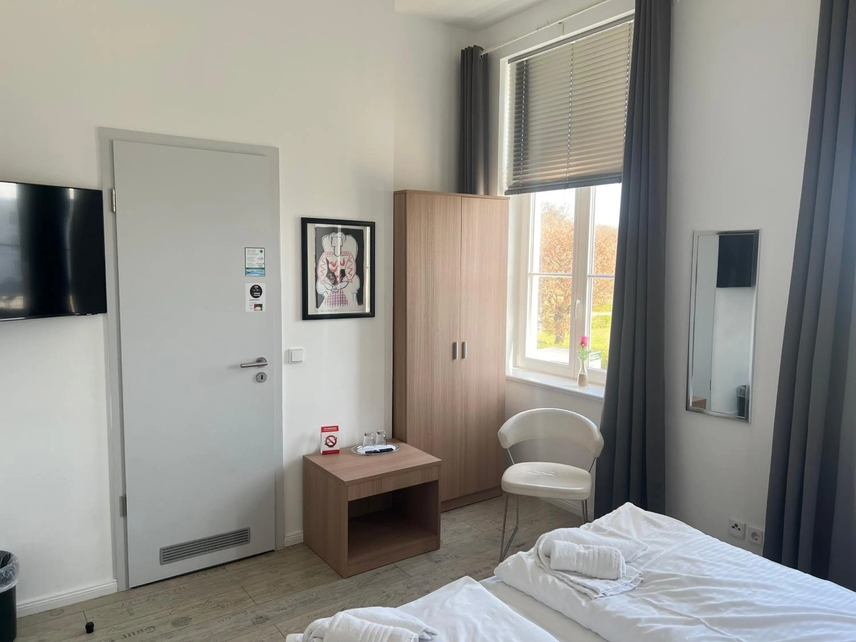 Photo of the whole room in Hotel am Theater