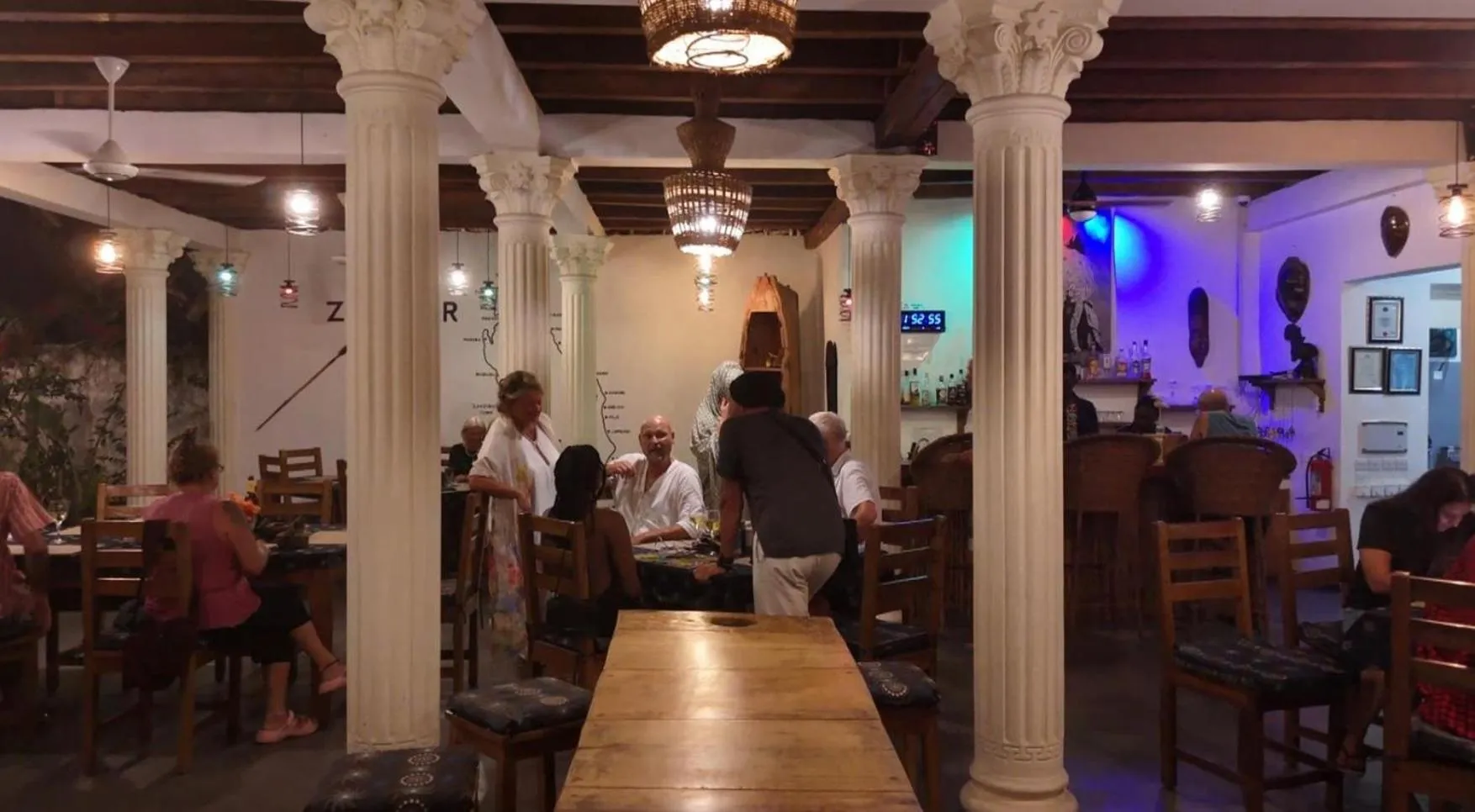 Restaurant/places to eat in Little Pompeji Boutique Hotel - Adults Only