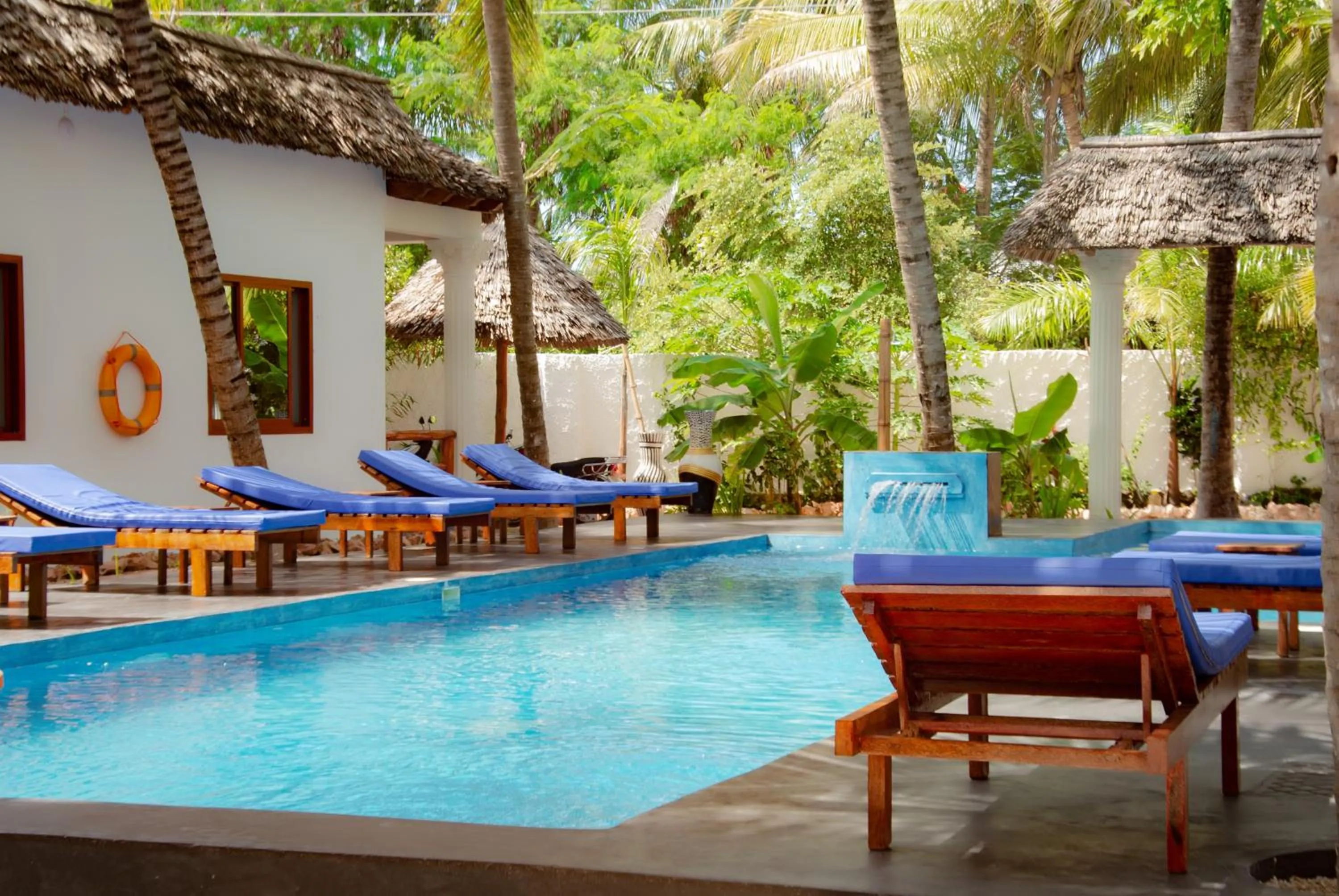 Swimming pool in Little Pompeji Boutique Hotel - Adults Only