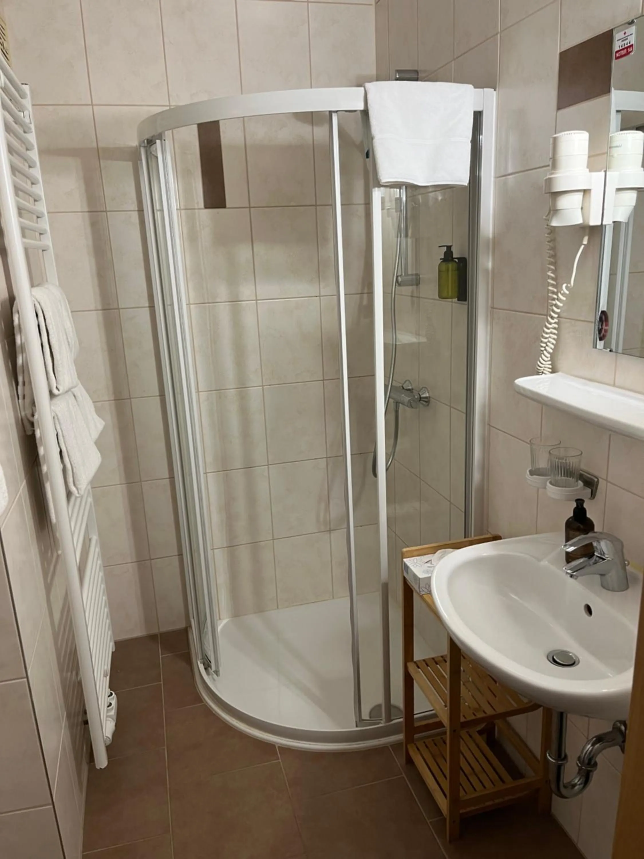 Bathroom in Hotel Altneudörflerhof