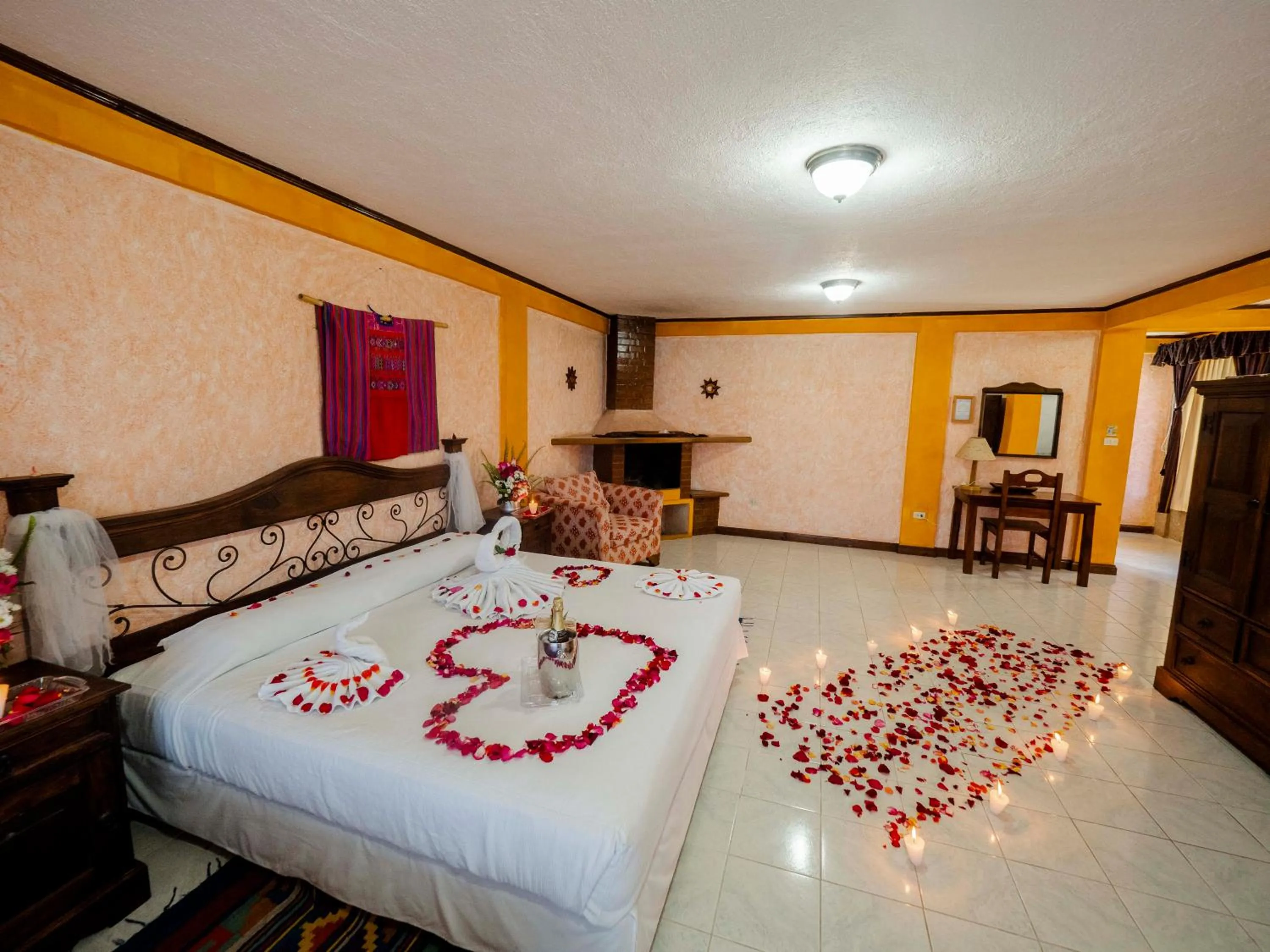 Photo of the whole room, Bed in Hotel Tiosh Abaj