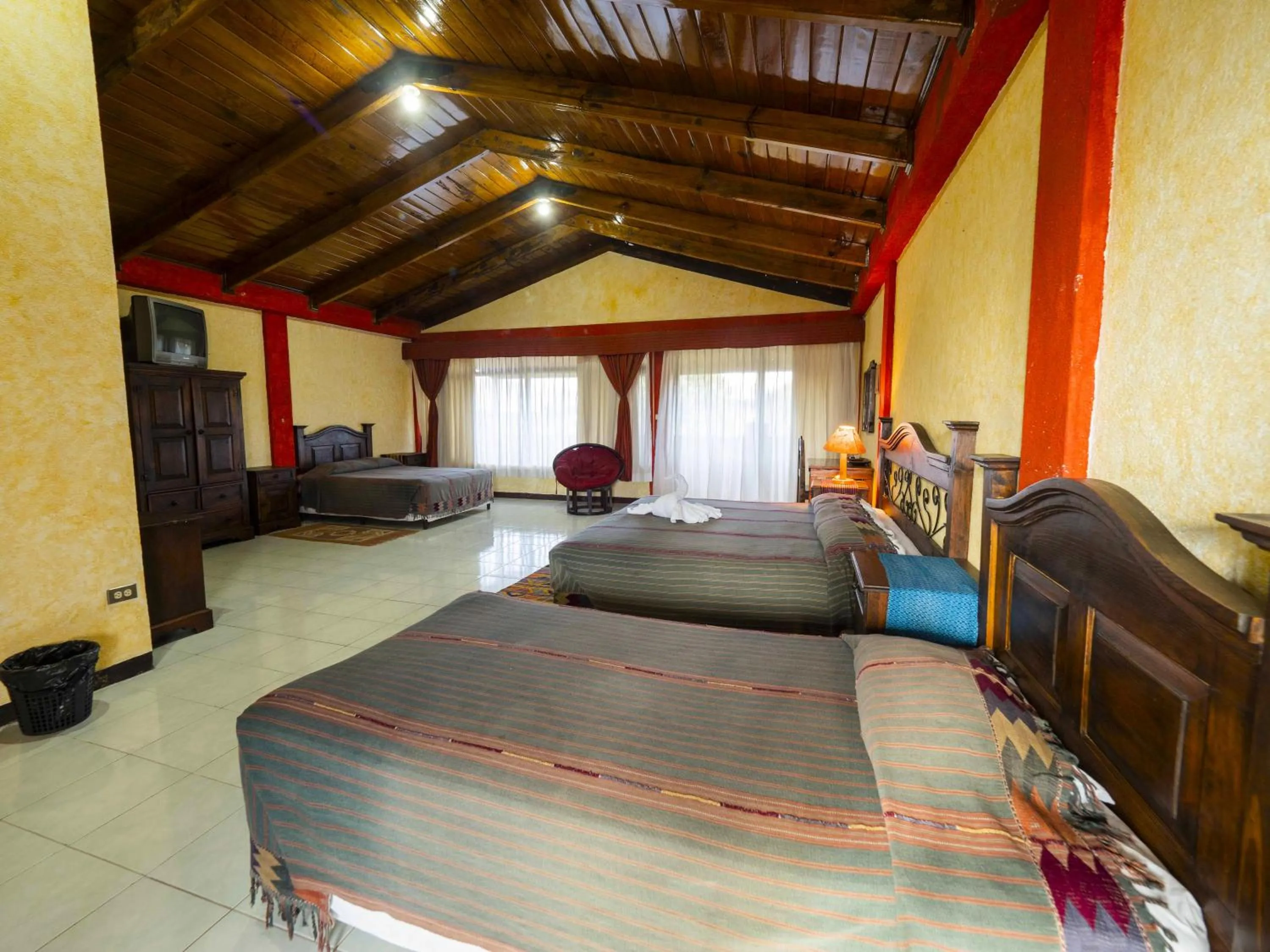 Family, Bed in Hotel Tiosh Abaj