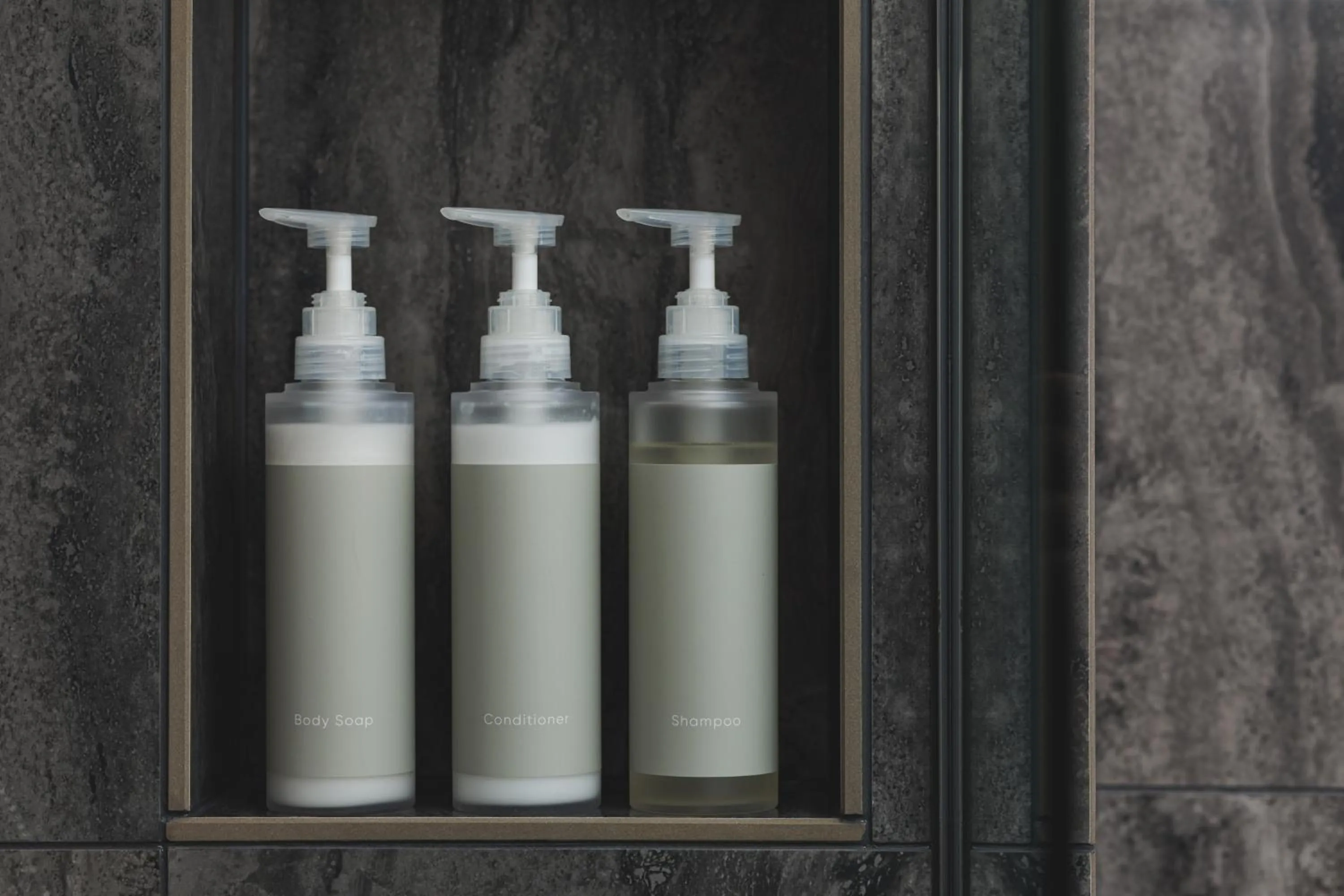 Bathroom in Marufukuro