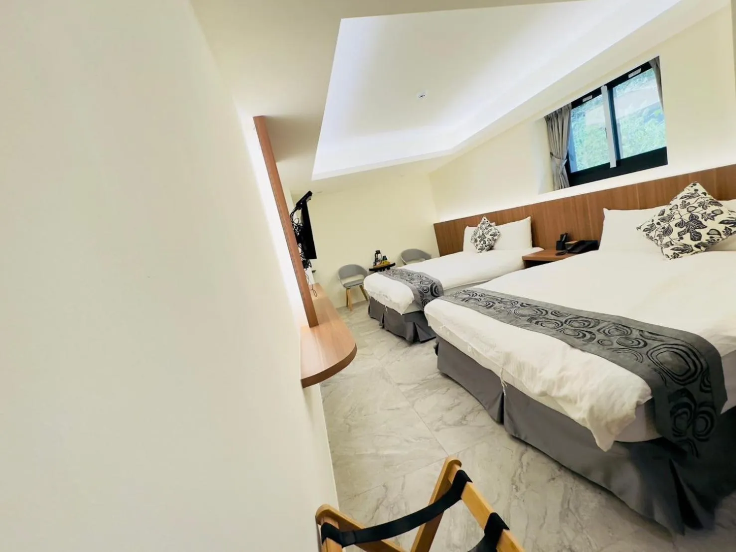 Photo of the whole room, Bed in Dafong Hotel