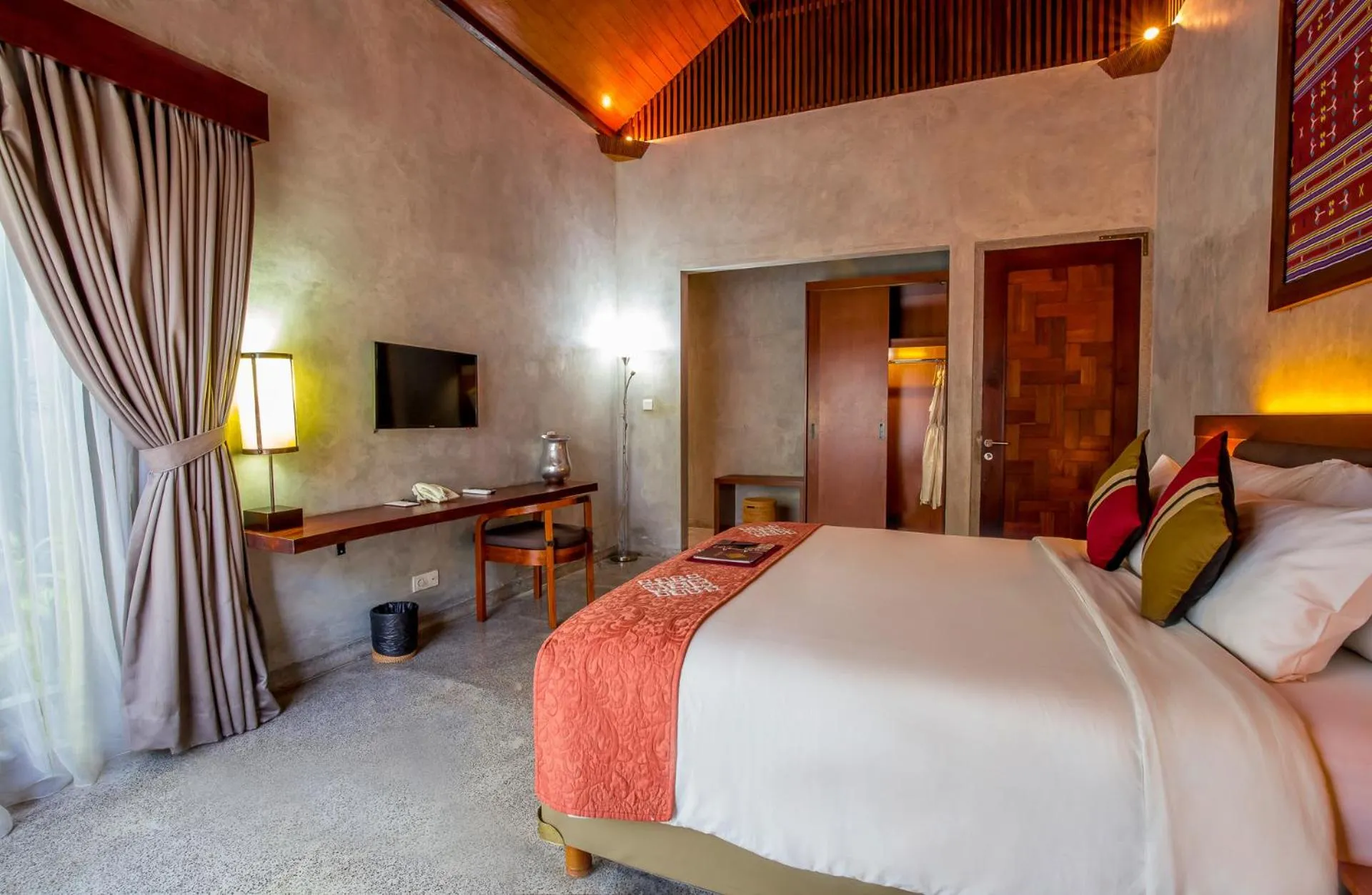 Bed in Bracha Villas Bali