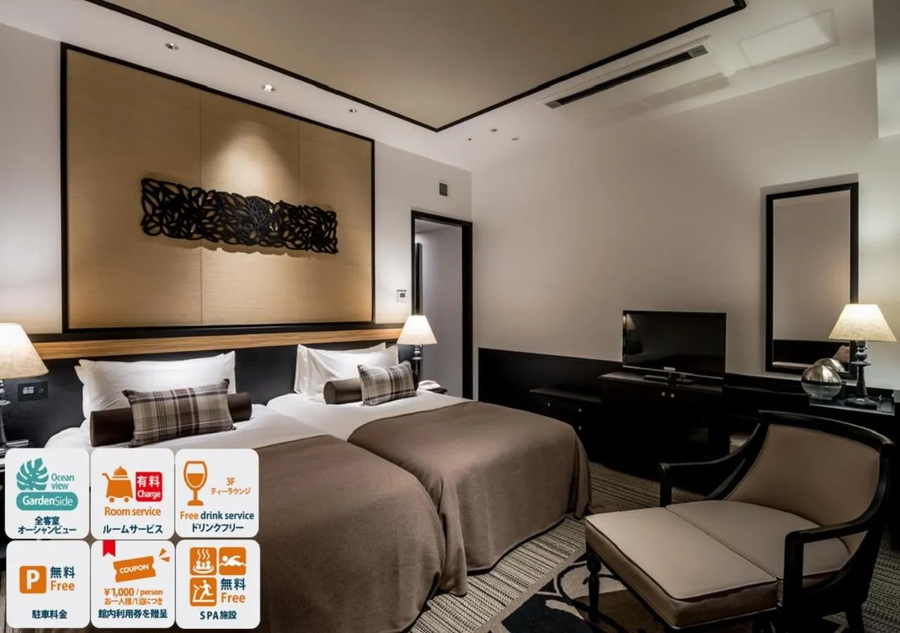 Photo of the whole room, Bed in Hotel Monterey Okinawa Spa & Resort