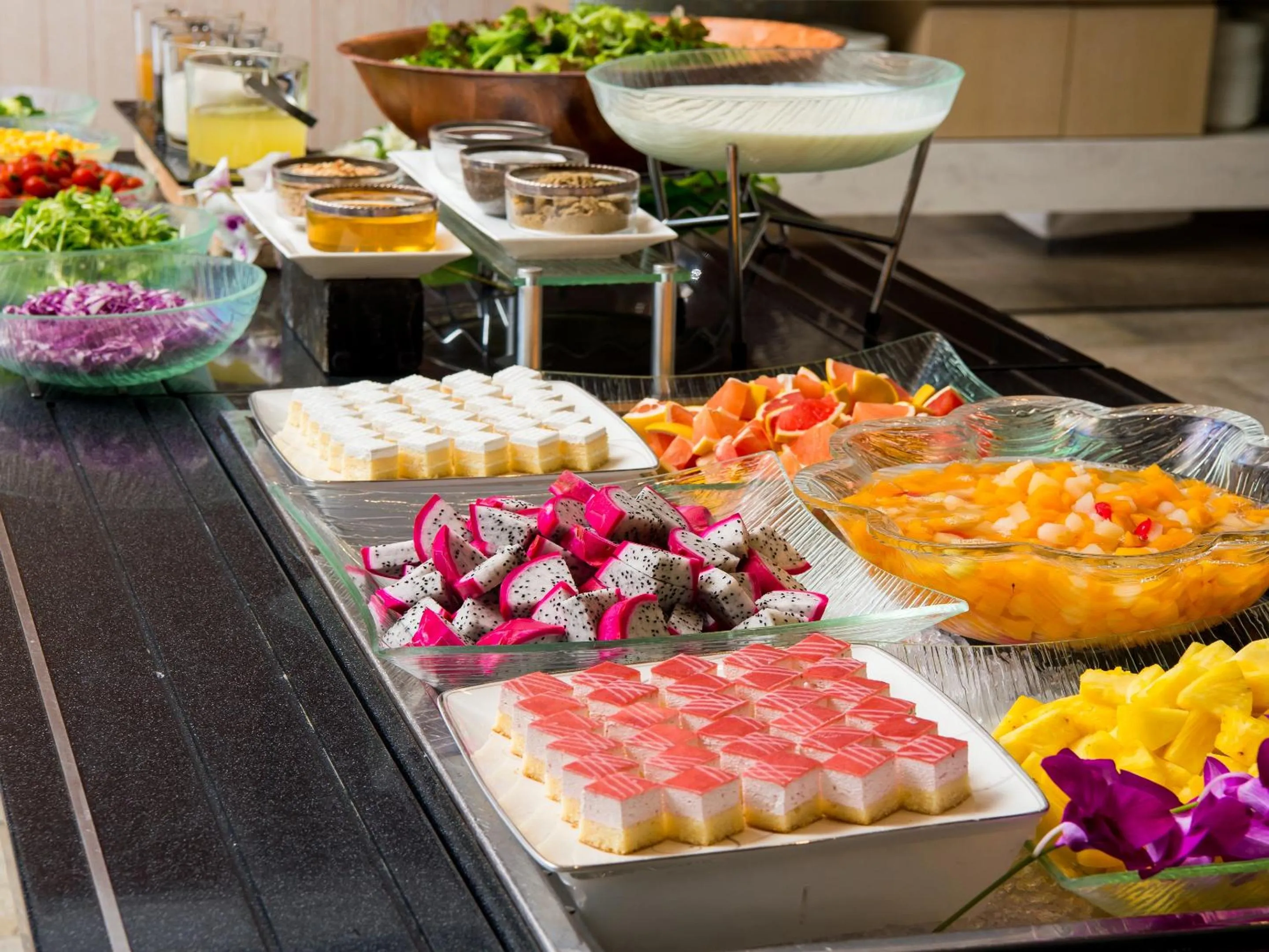 Breakfast in Hotel Monterey Okinawa Spa & Resort