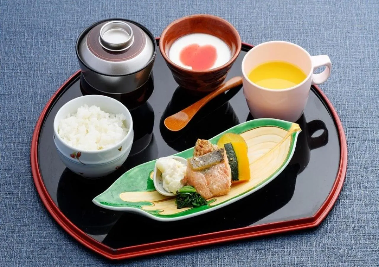 Restaurant/places to eat in Hotel Monterey Okinawa Spa & Resort