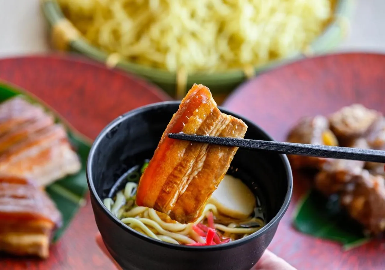 Restaurant/places to eat in Hotel Monterey Okinawa Spa & Resort