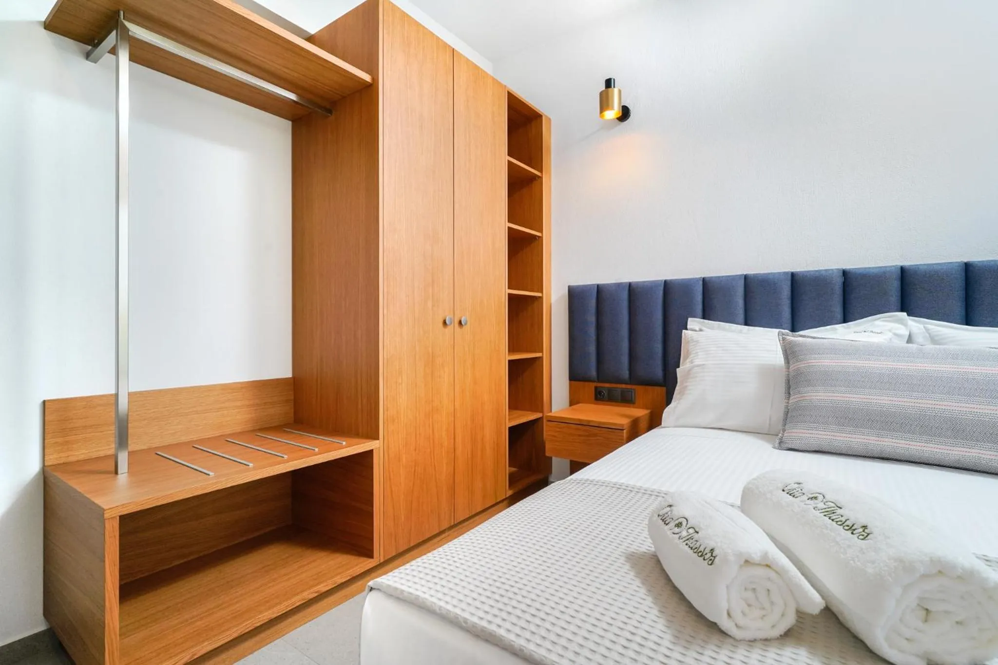 Bed in Olia Thassos - Luxury Apartments