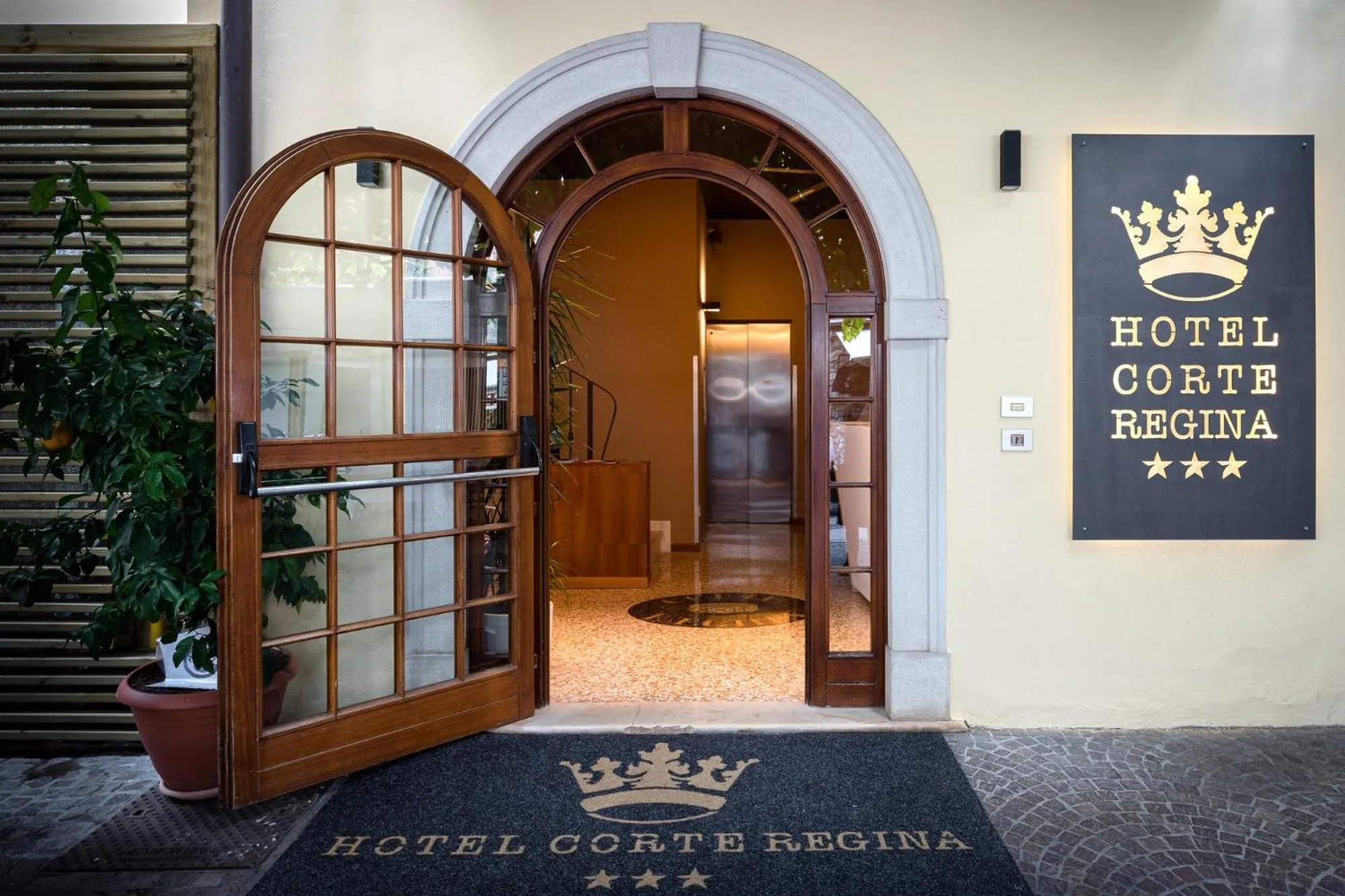 Facade/entrance in Hotel Corte Regina
