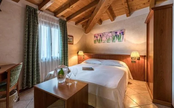 Photo of the whole room, Bed in Hotel Corte Regina