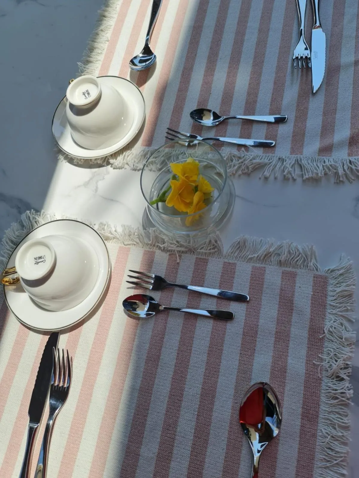 Breakfast in B&B Champagne, Vlore Bay