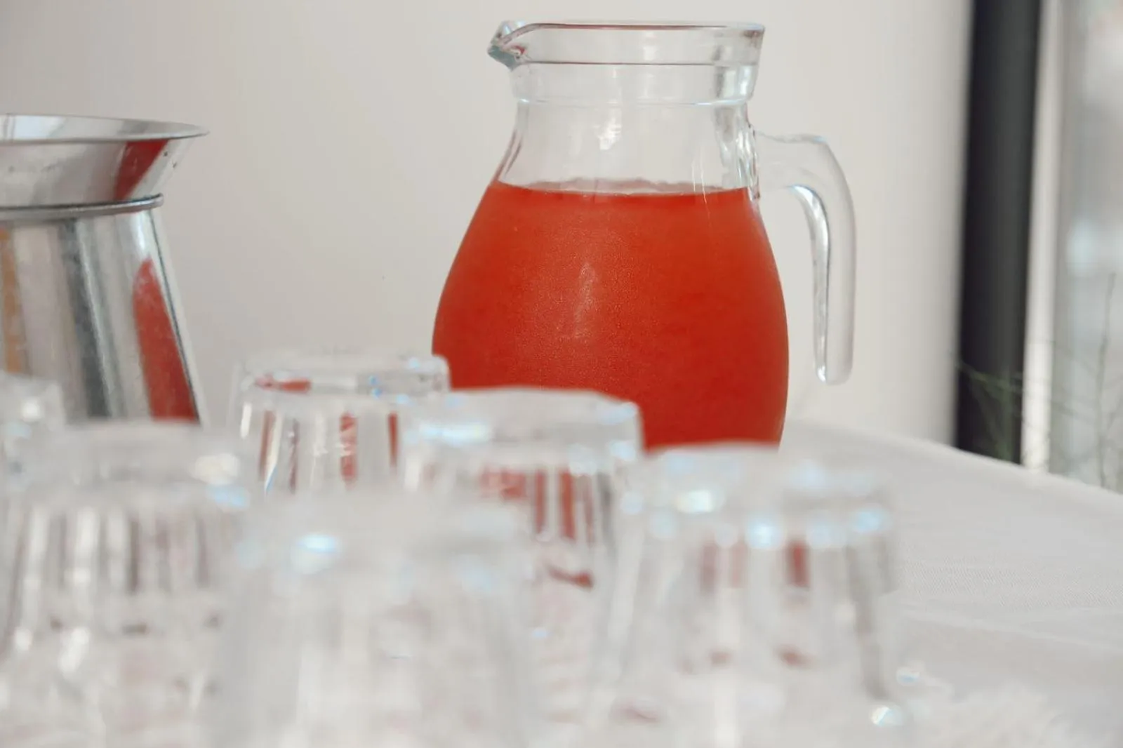 Food and drinks in B&B Champagne, Vlore Bay