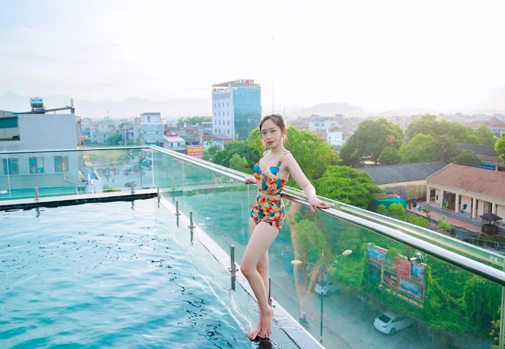 Swimming pool in The King Hotel - Condotel Thai Nguyen