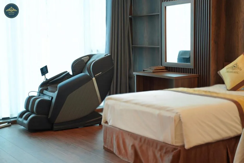 Bedroom, Bed in The King Hotel - Condotel Thai Nguyen