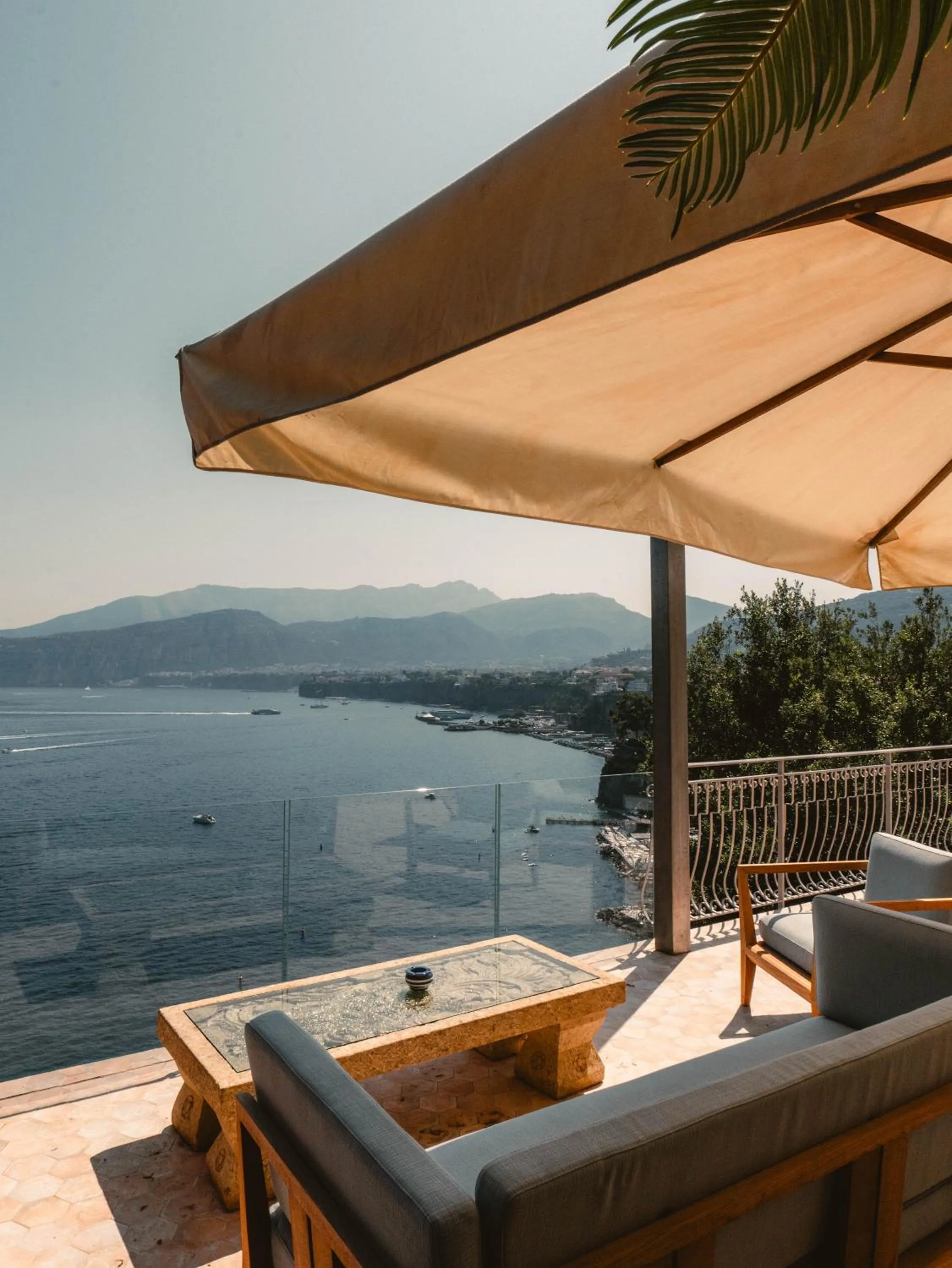 furniture in Hotel Belair