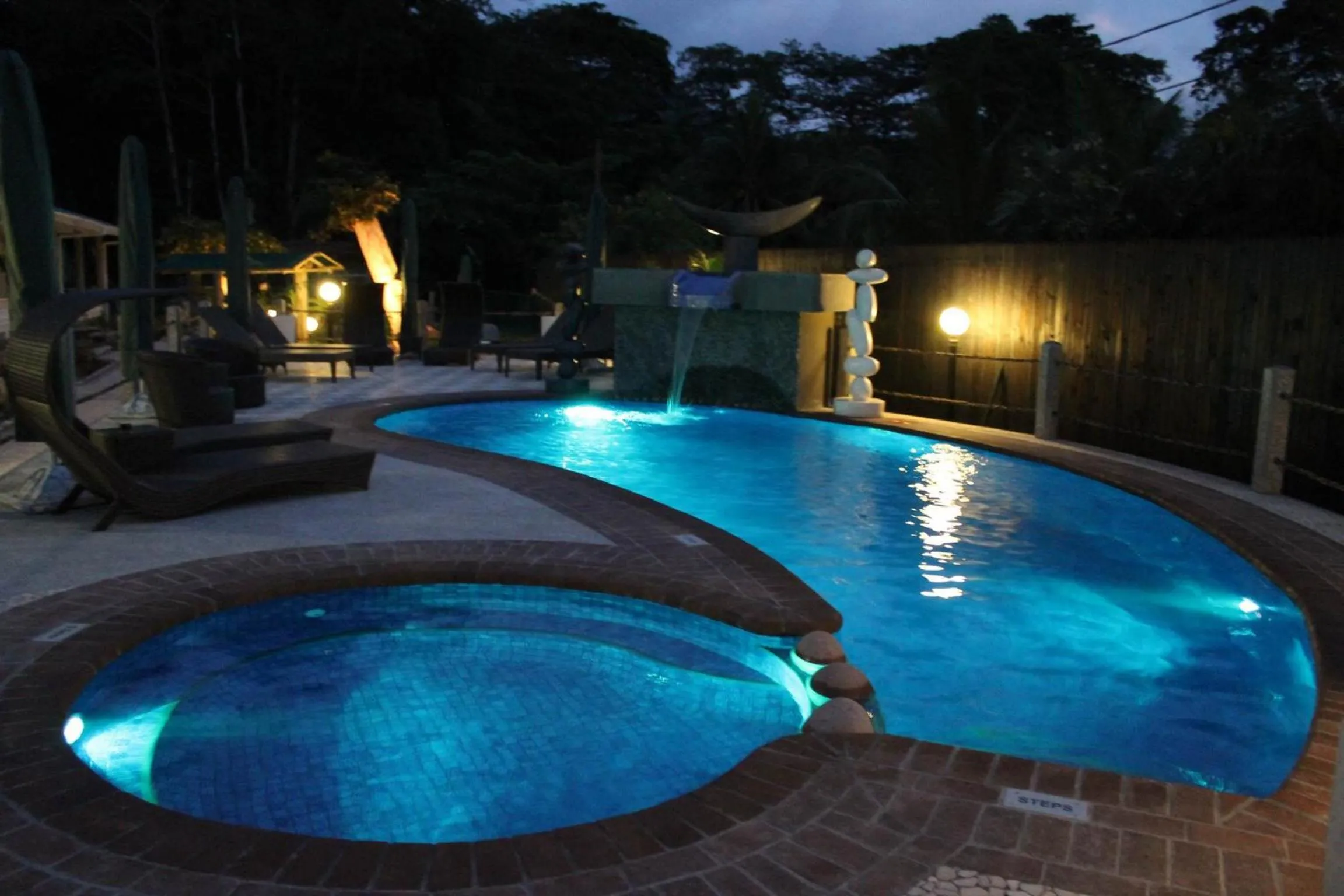Swimming pool in Cabanes Des Anges