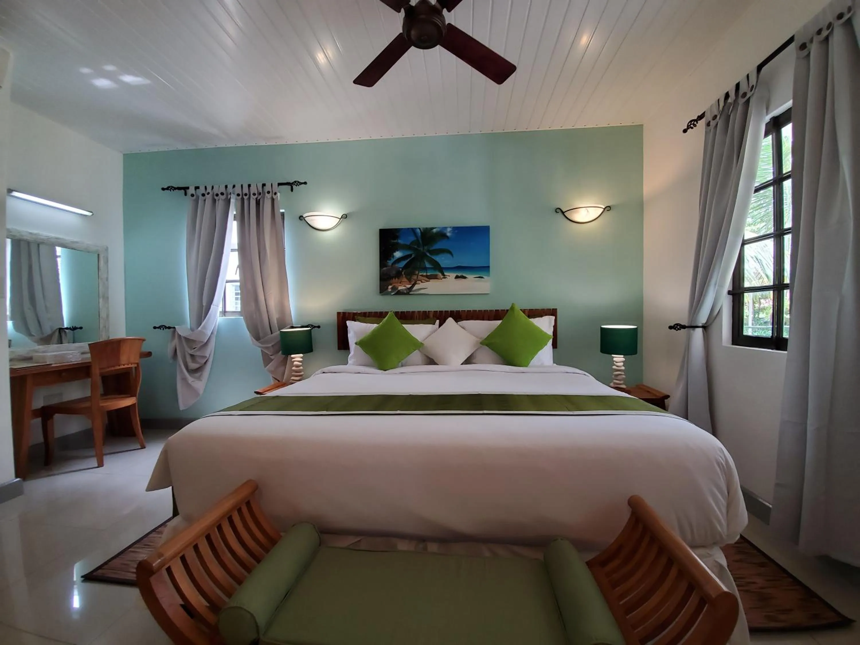 Bed in Cabanes Des Anges