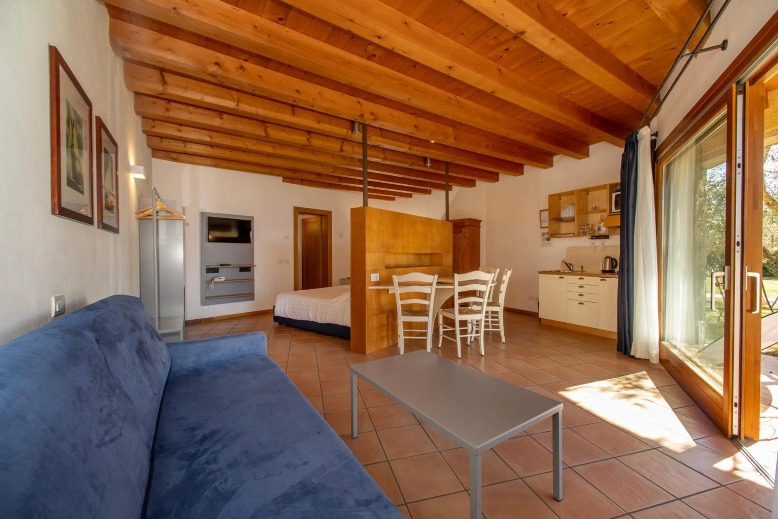 Living room in Residence Ca Del Lago