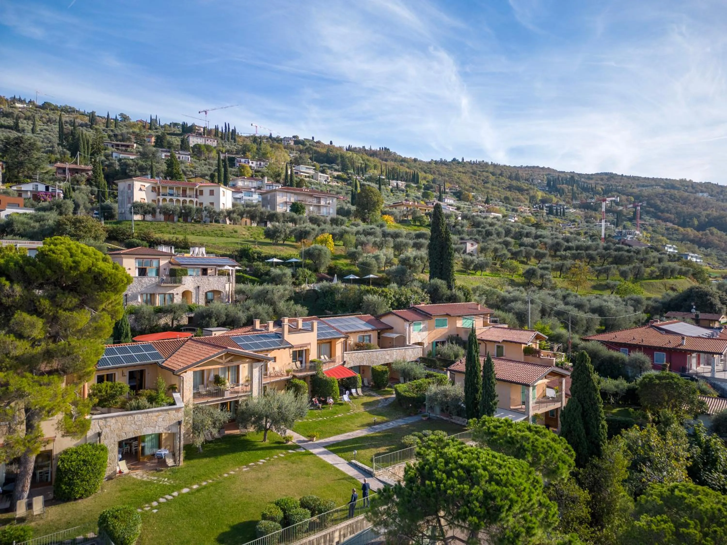 Property building in Residence Ca Del Lago