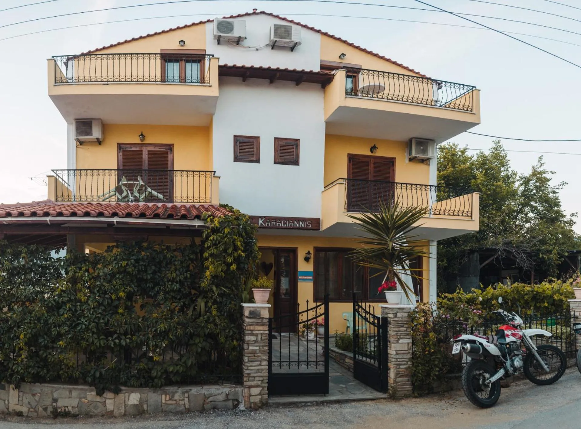 Hotel Karagiannis