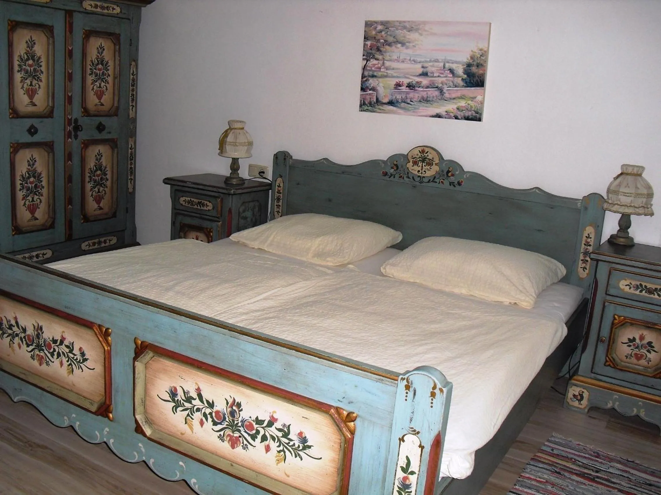 Bed in Gasthof Zum heiligen Nikolaus
