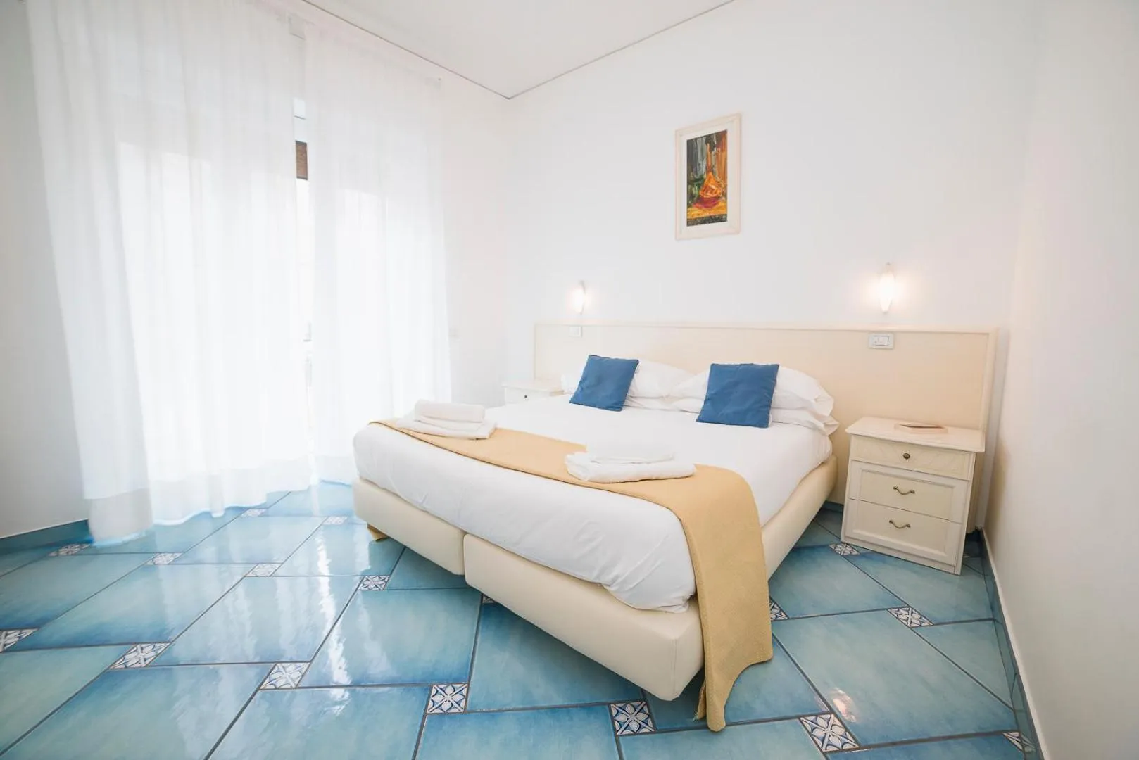 Bed in Hotel De Rosa