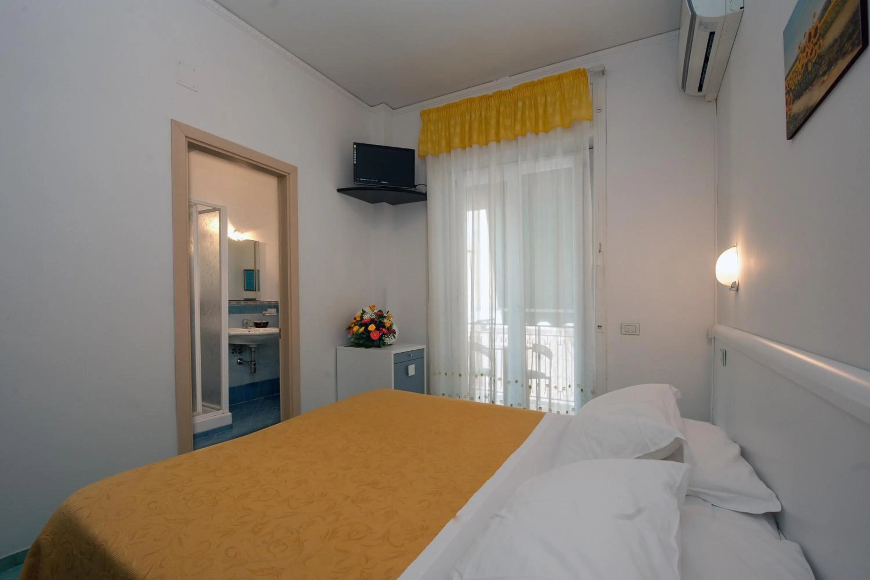 Bed in Hotel De Rosa