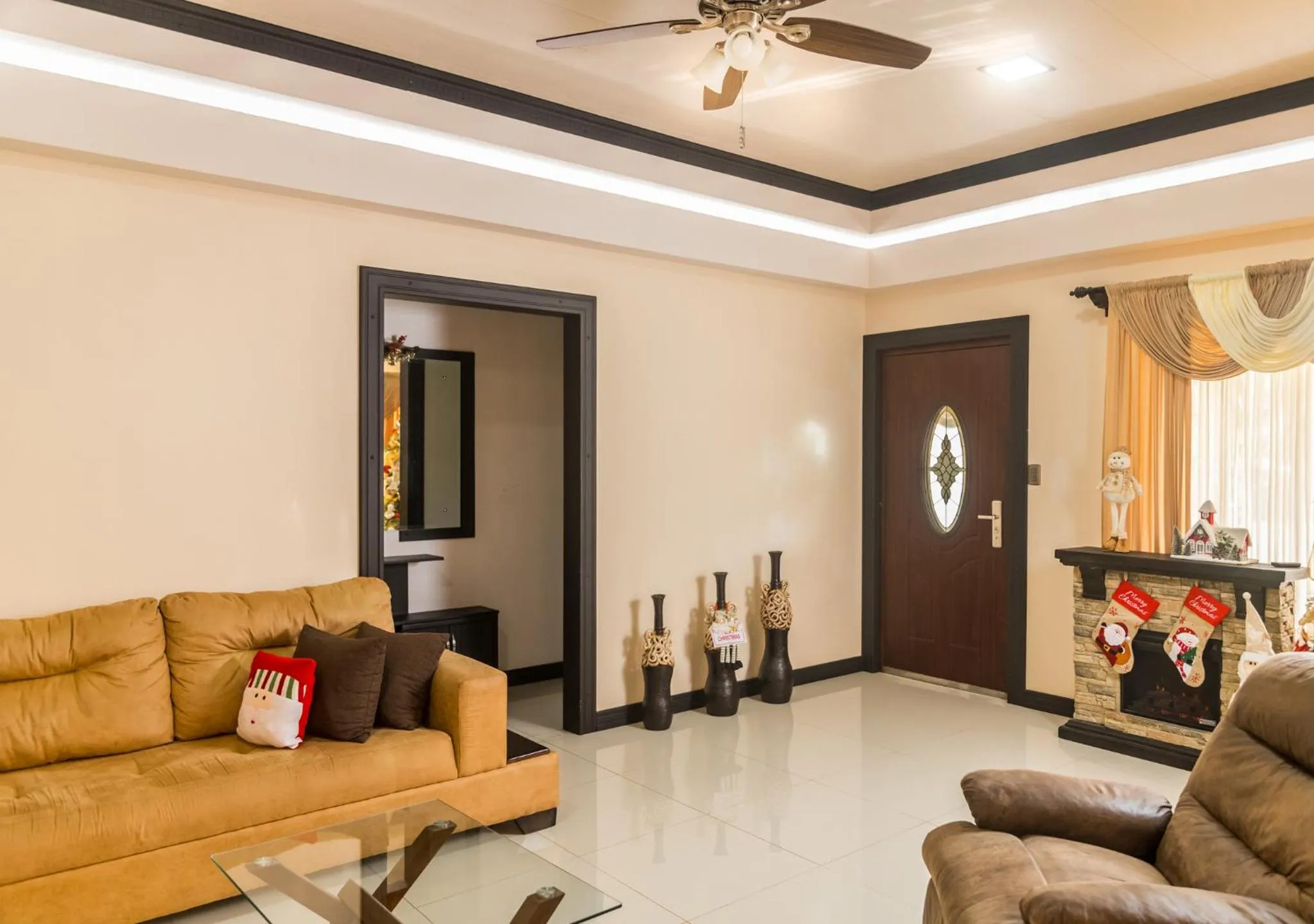 Seating area in Bungalows Las Iguanas Arenal Volcano