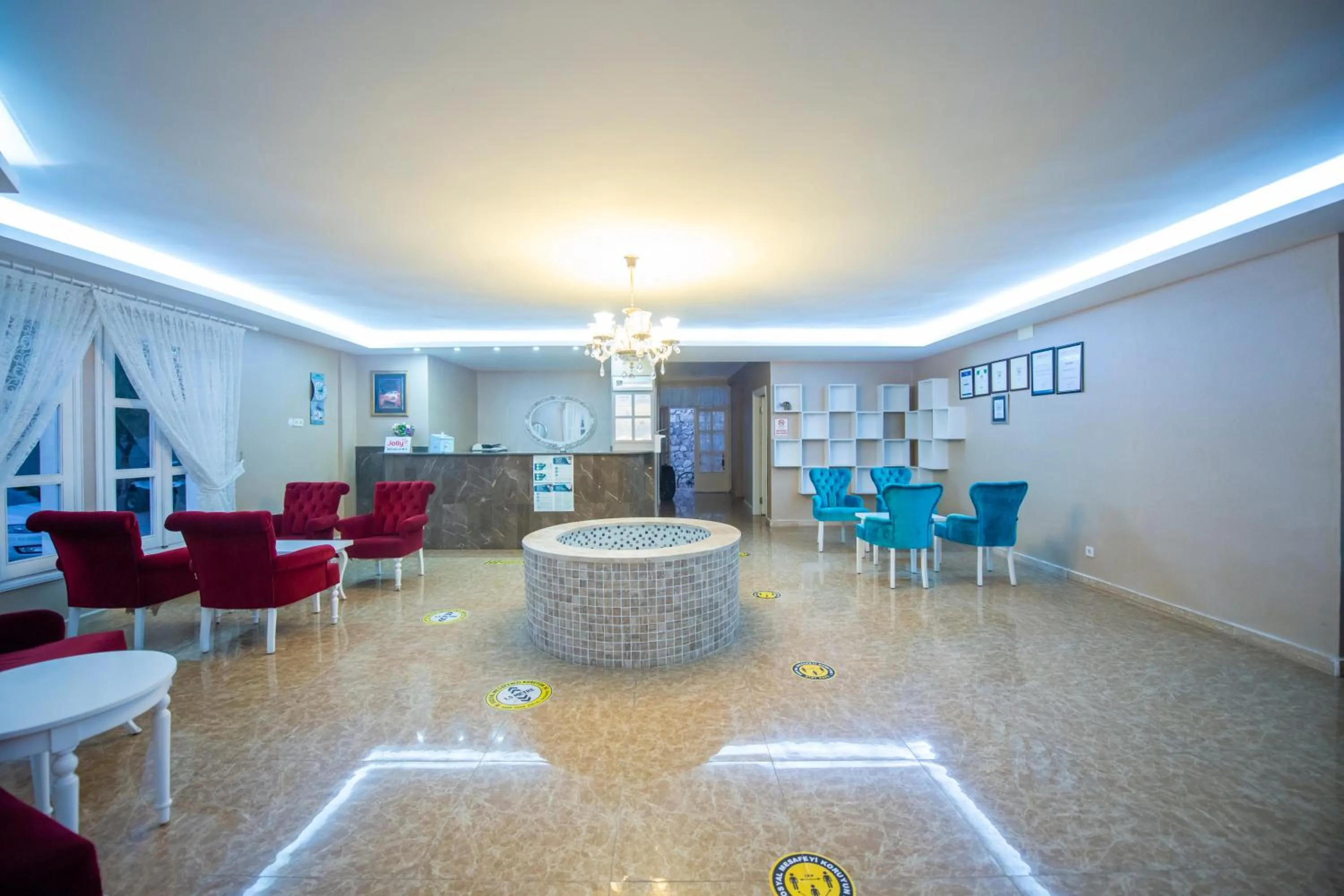 Living room in White Hotel