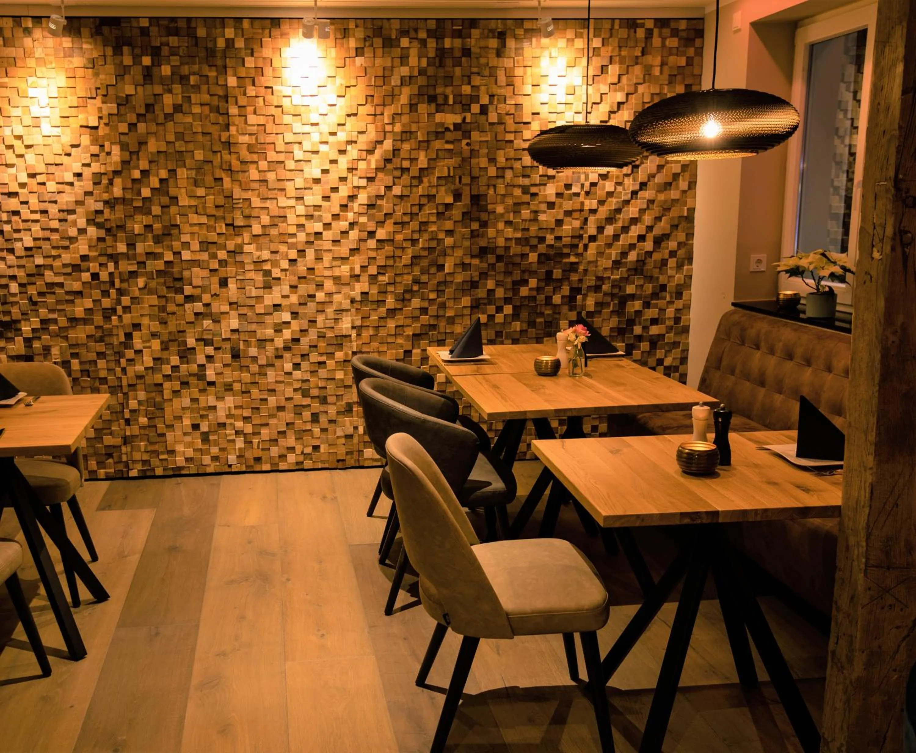 Restaurant/places to eat in Hotel auszeit Neunkirchen-Seelscheid