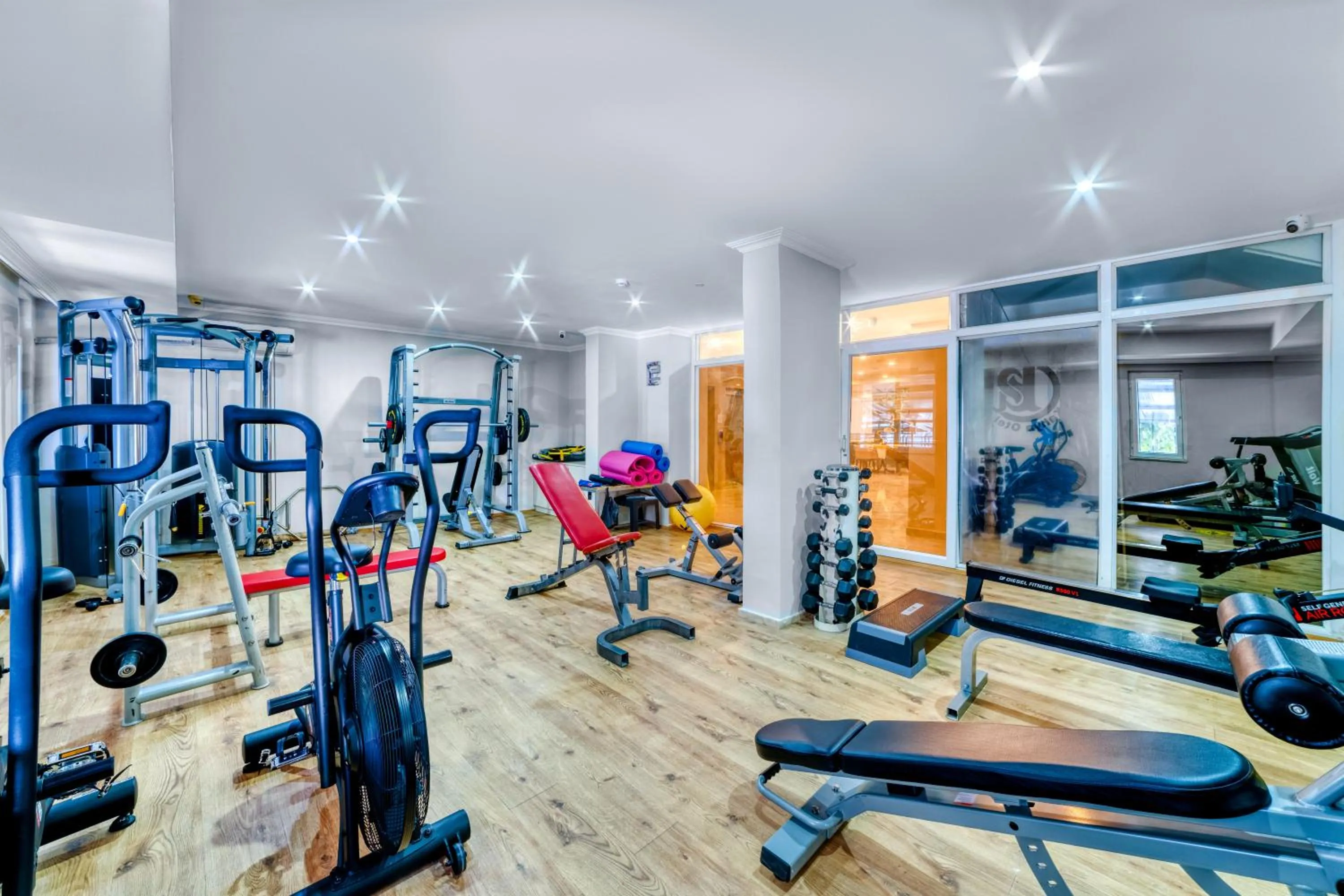 Fitness centre/facilities in Kahya Hotel