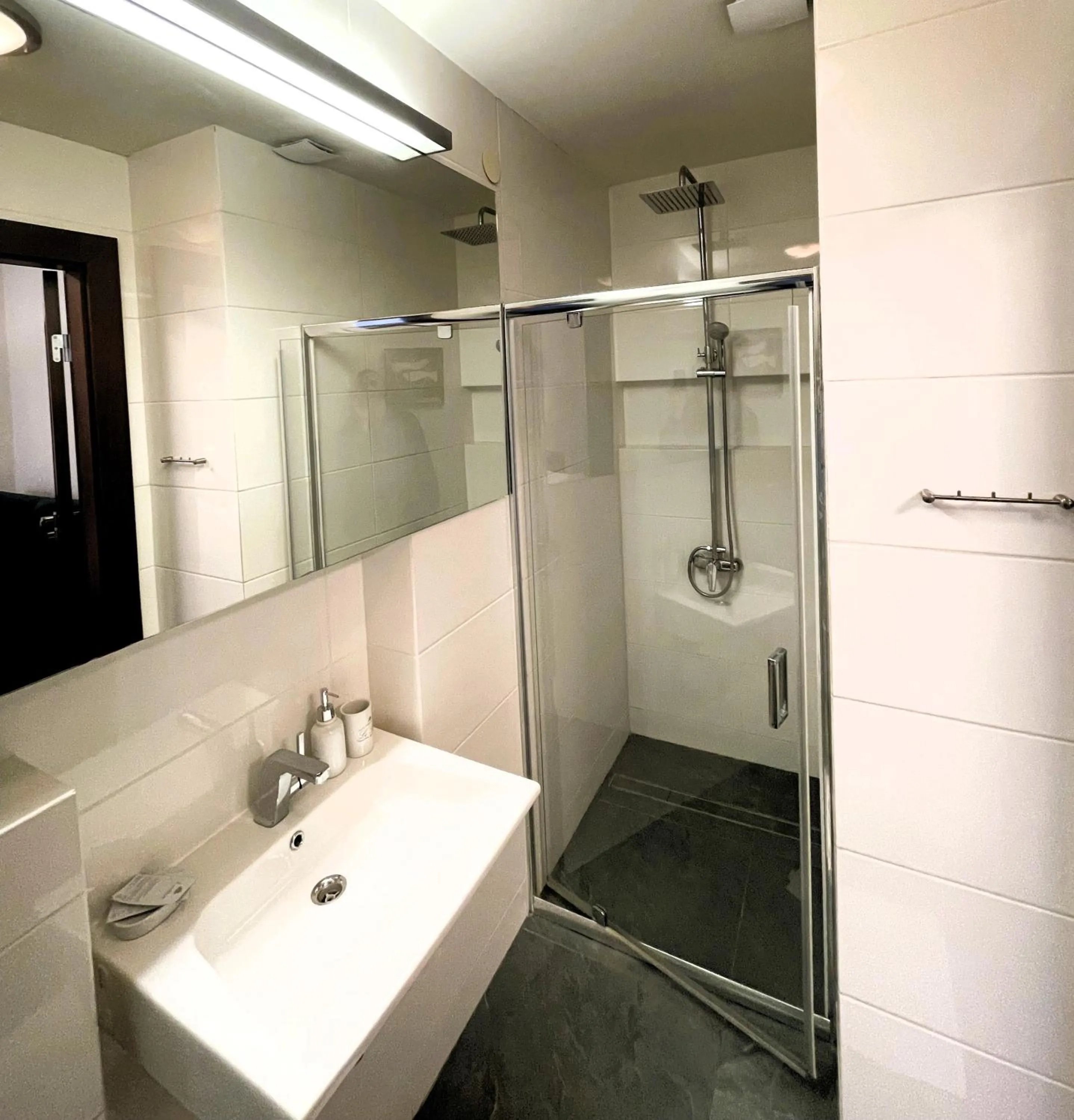 Shower in Hotel Beskid