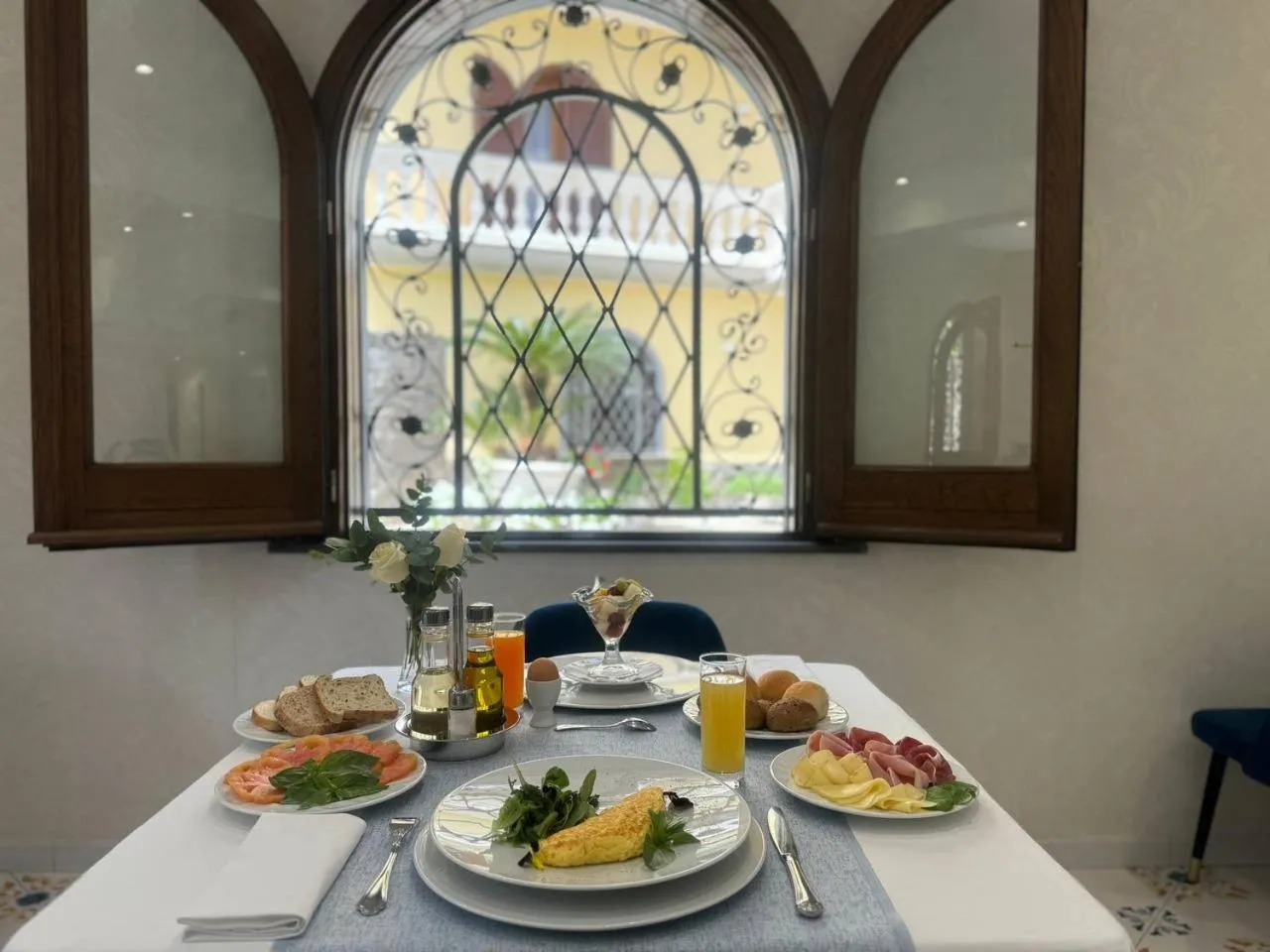 Breakfast in Villa Le Zagare Relais & SPA