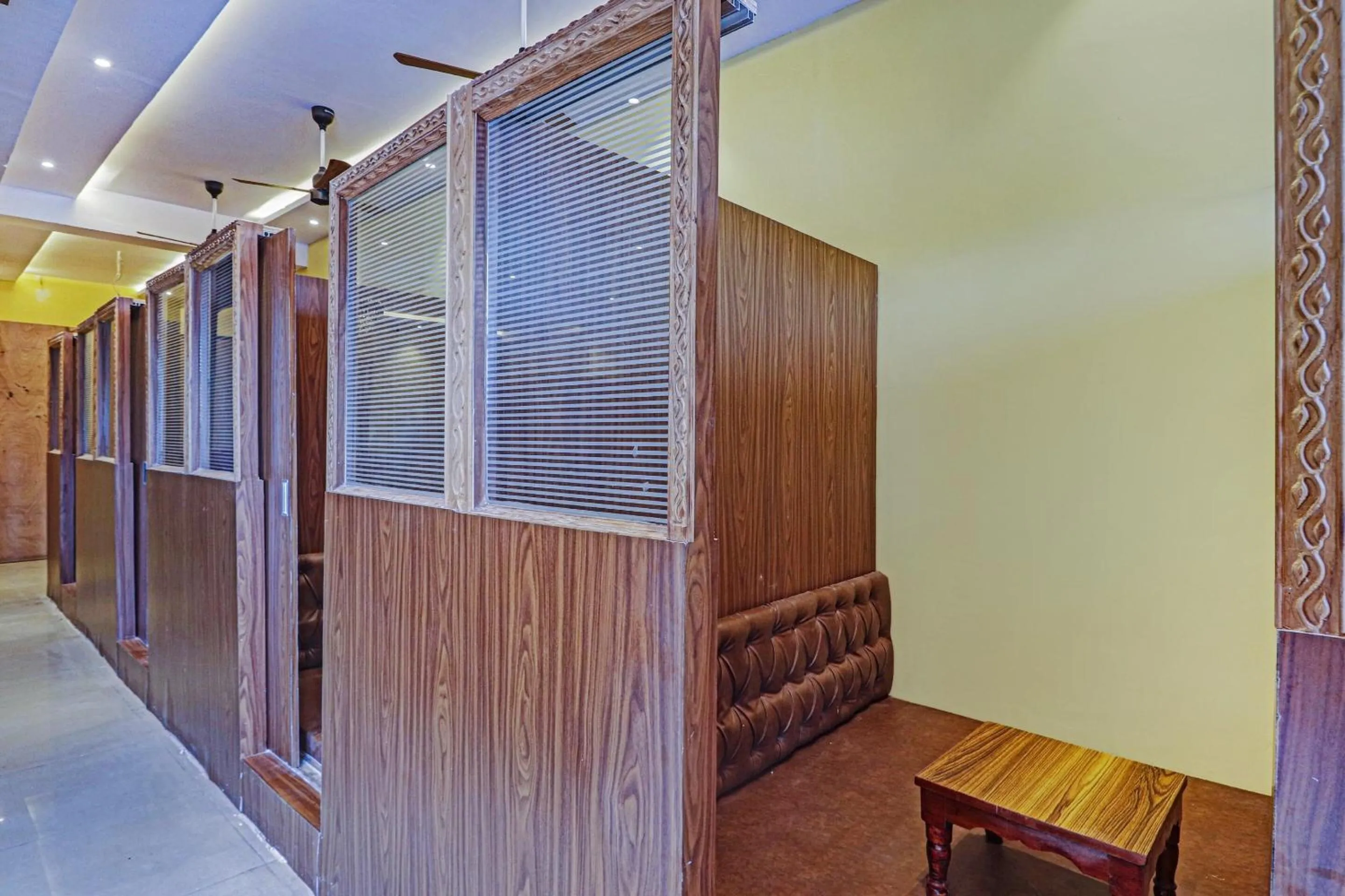 Lobby or reception in Townhouse Ragas Grand