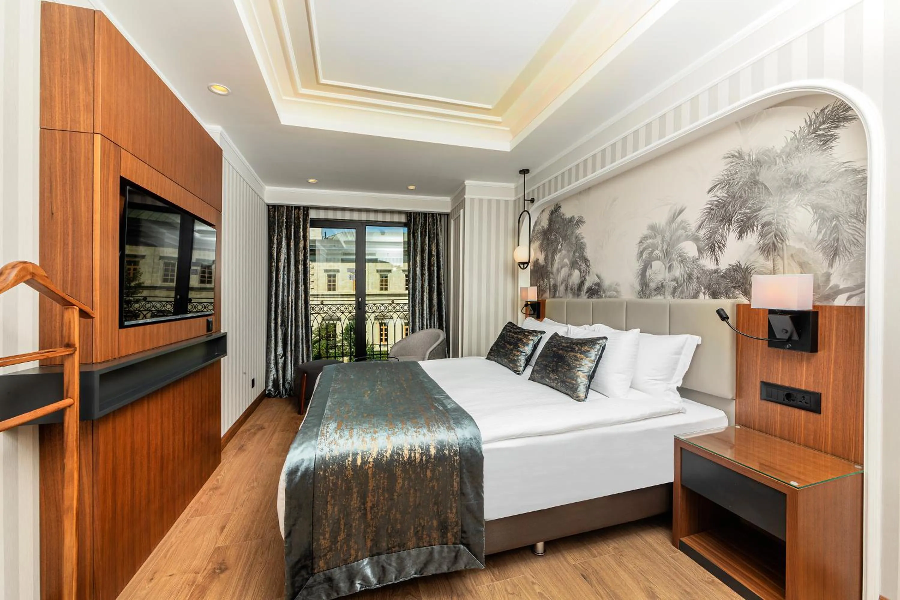 Bed in Mukarnas Pera Hotel