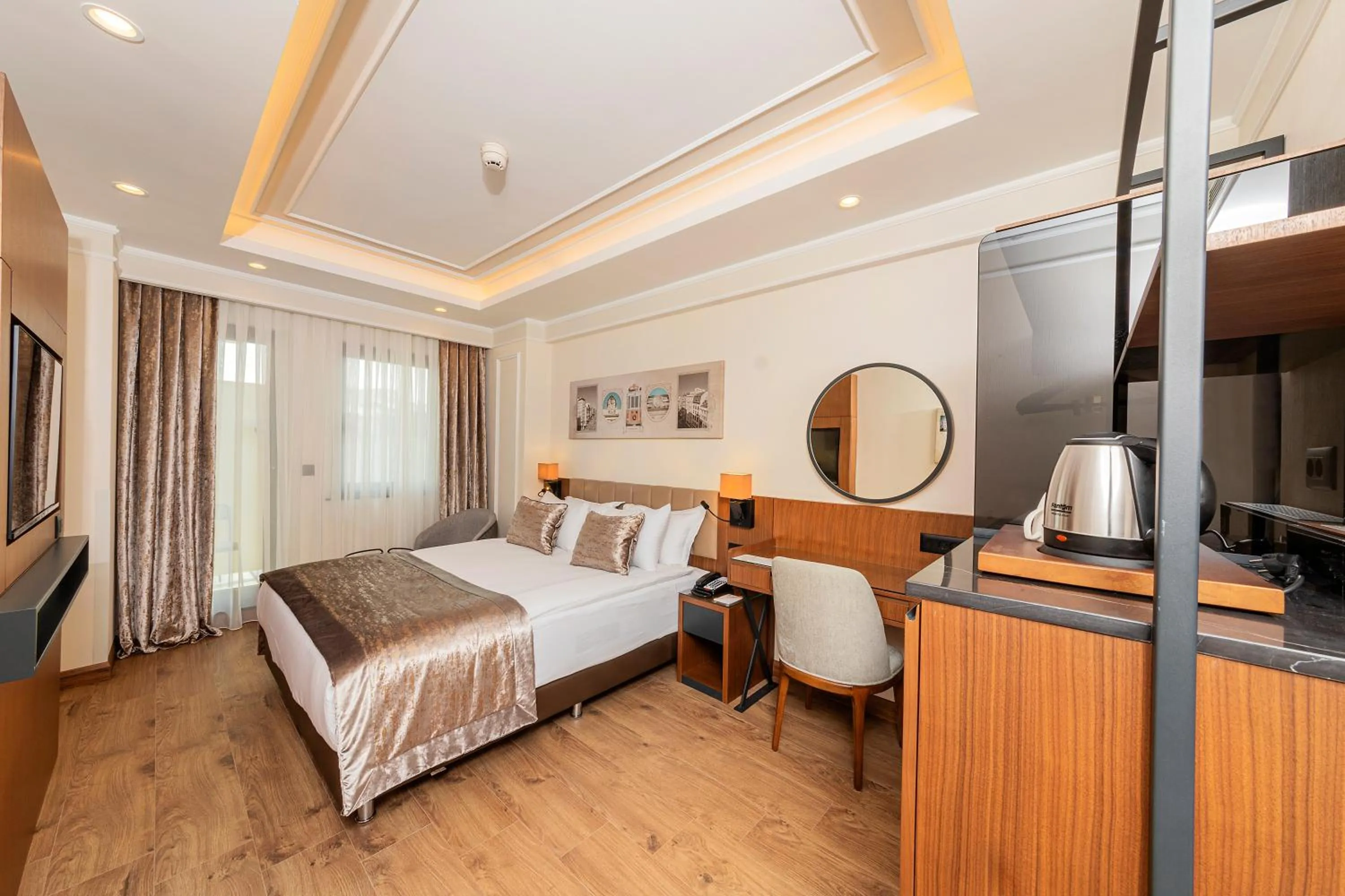 Bed in Mukarnas Pera Hotel