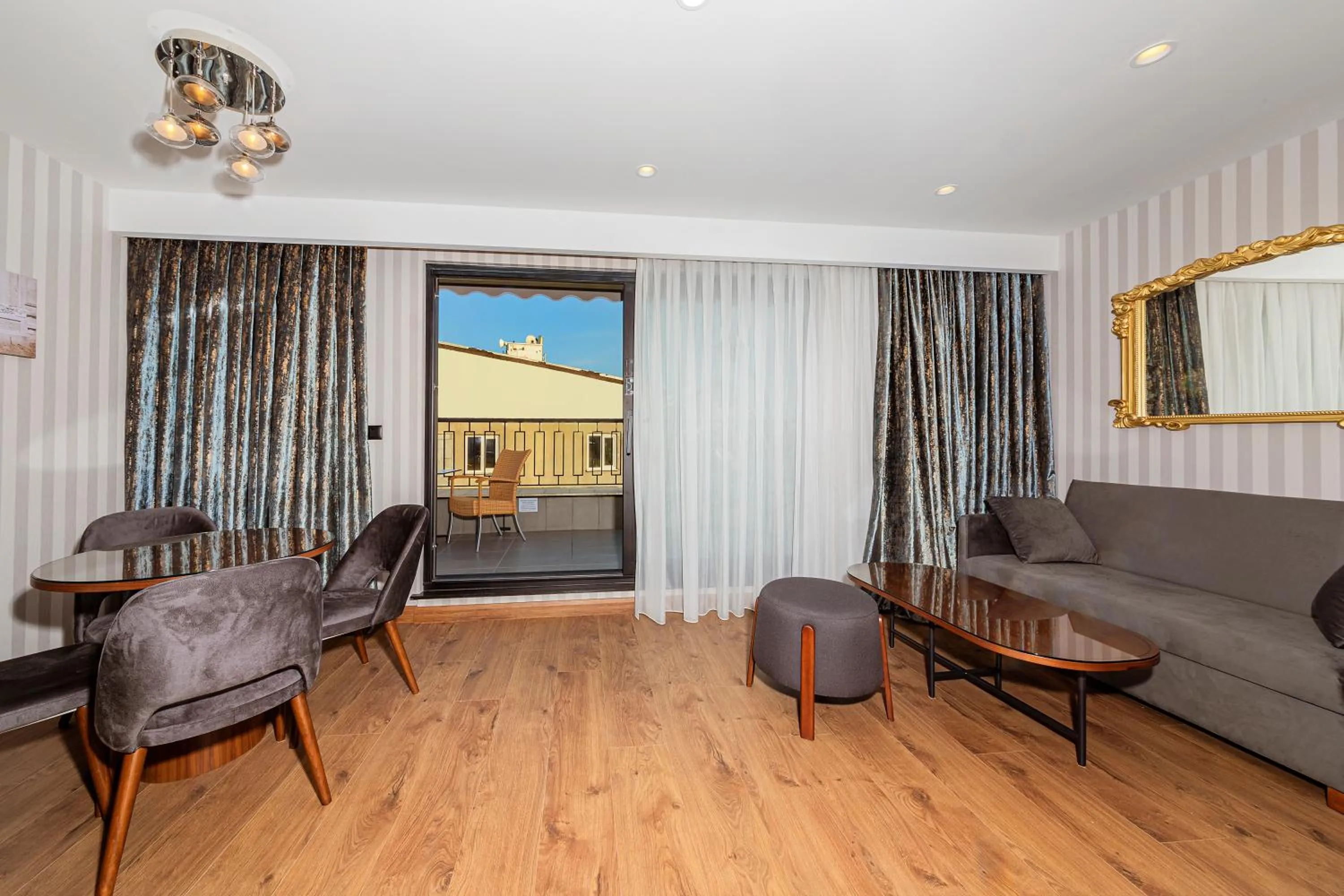 Balcony/Terrace in Mukarnas Pera Hotel