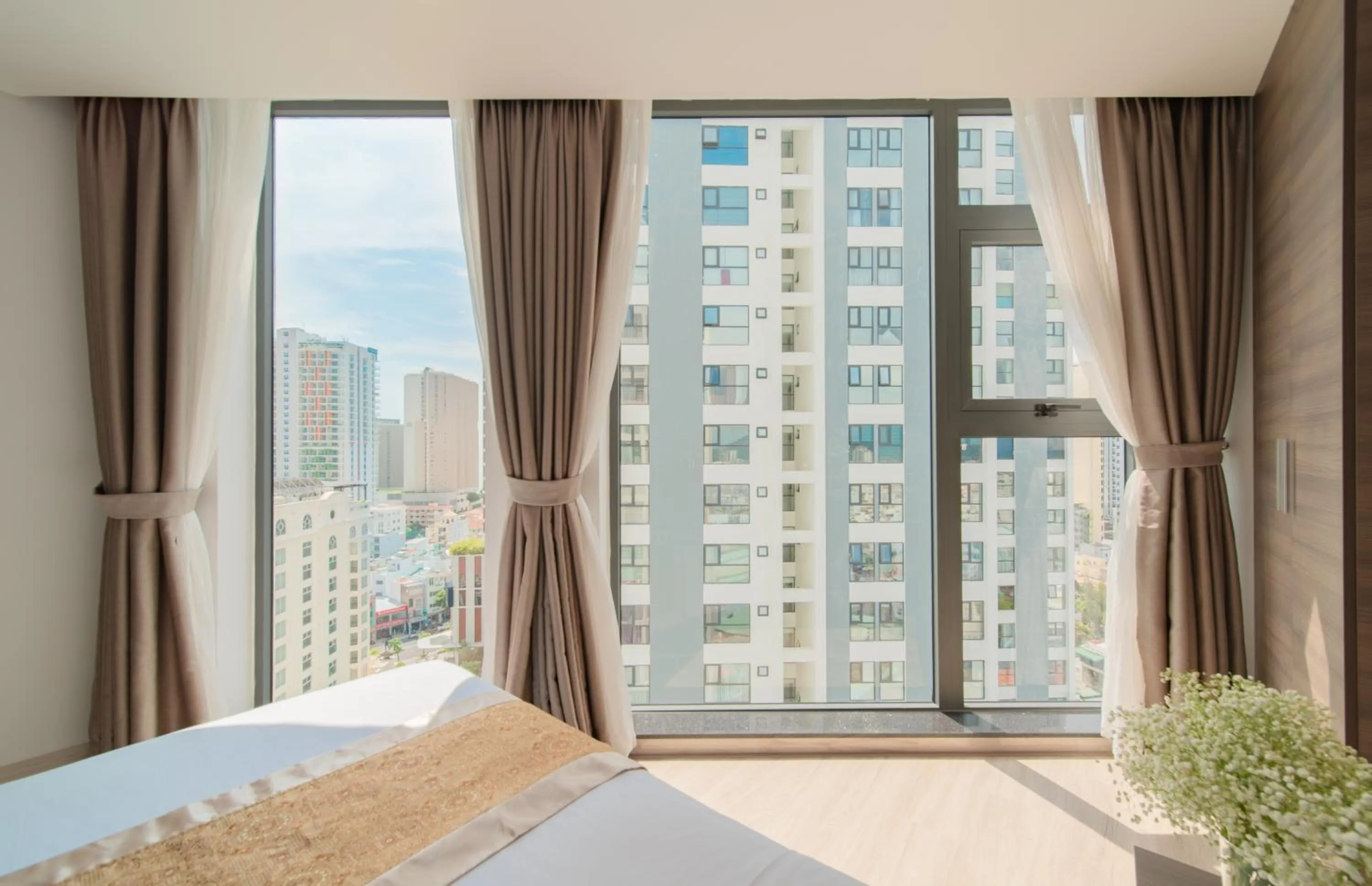 City view, Bed in Zenia Boutique Hotel Nha Trang
