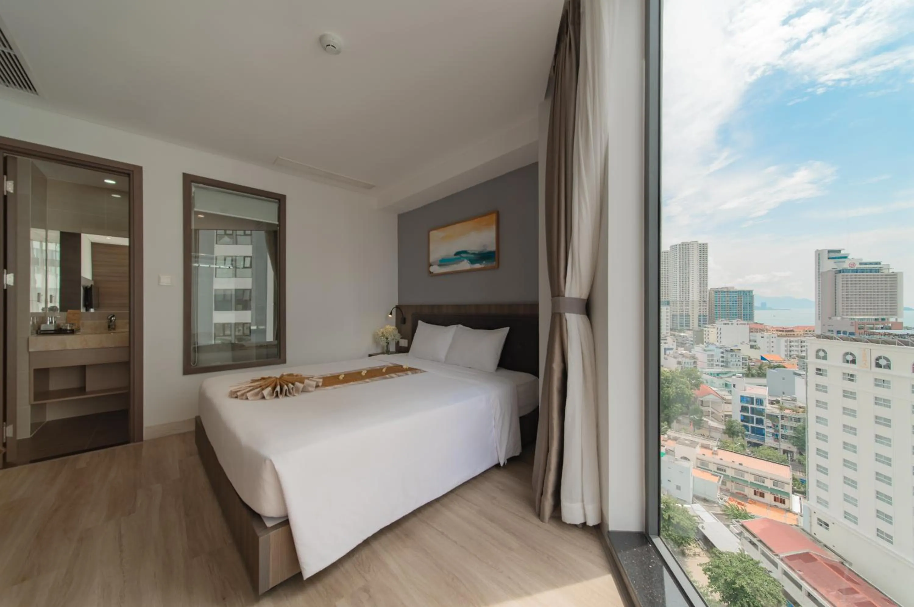 City view, Bed in Zenia Boutique Hotel Nha Trang