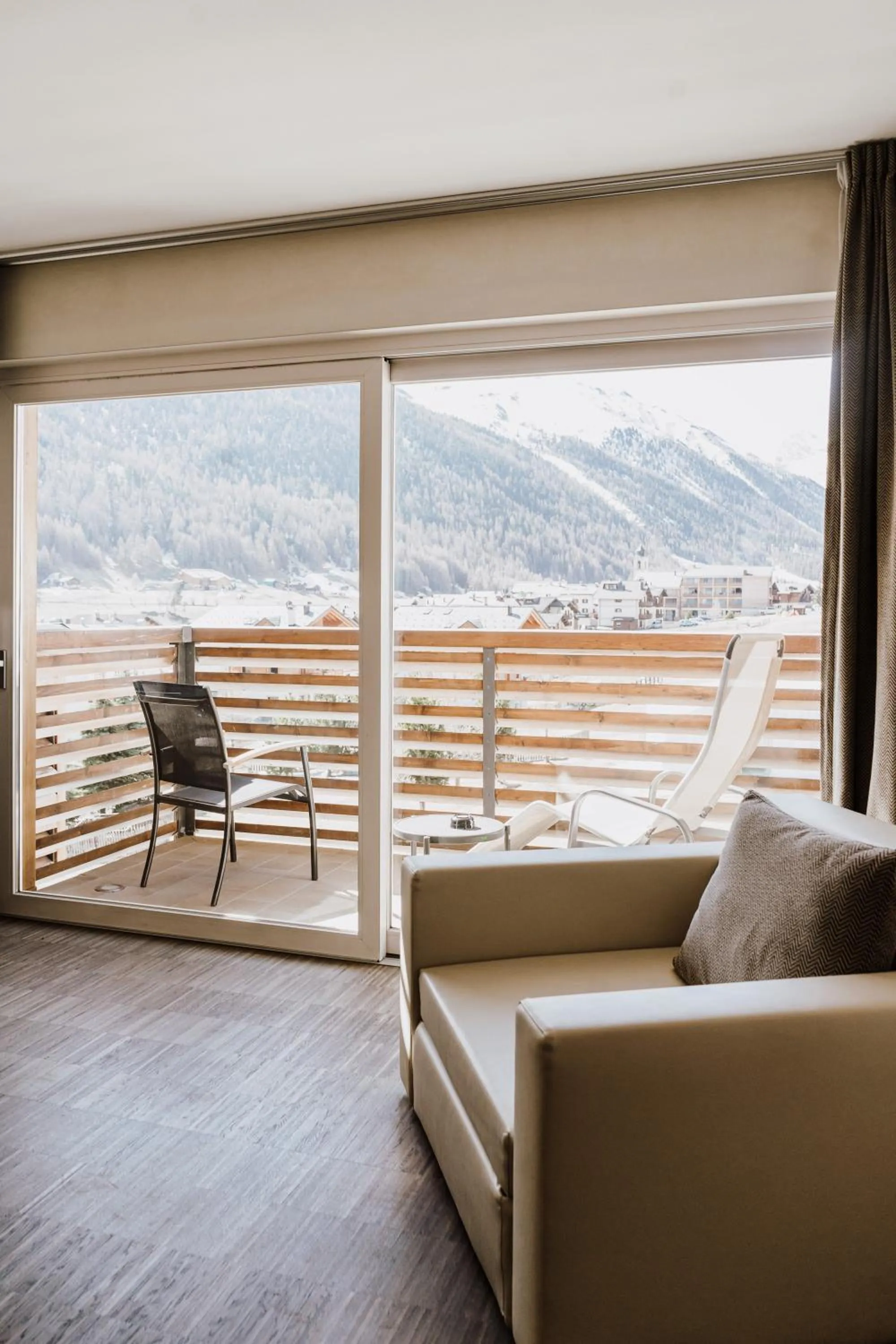 Balcony/Terrace in Hotel Lac Salin Spa & Mountain Resort
