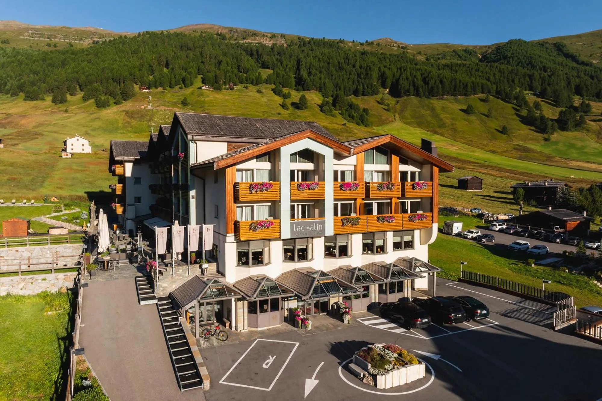 Property building in Hotel Lac Salin Spa & Mountain Resort