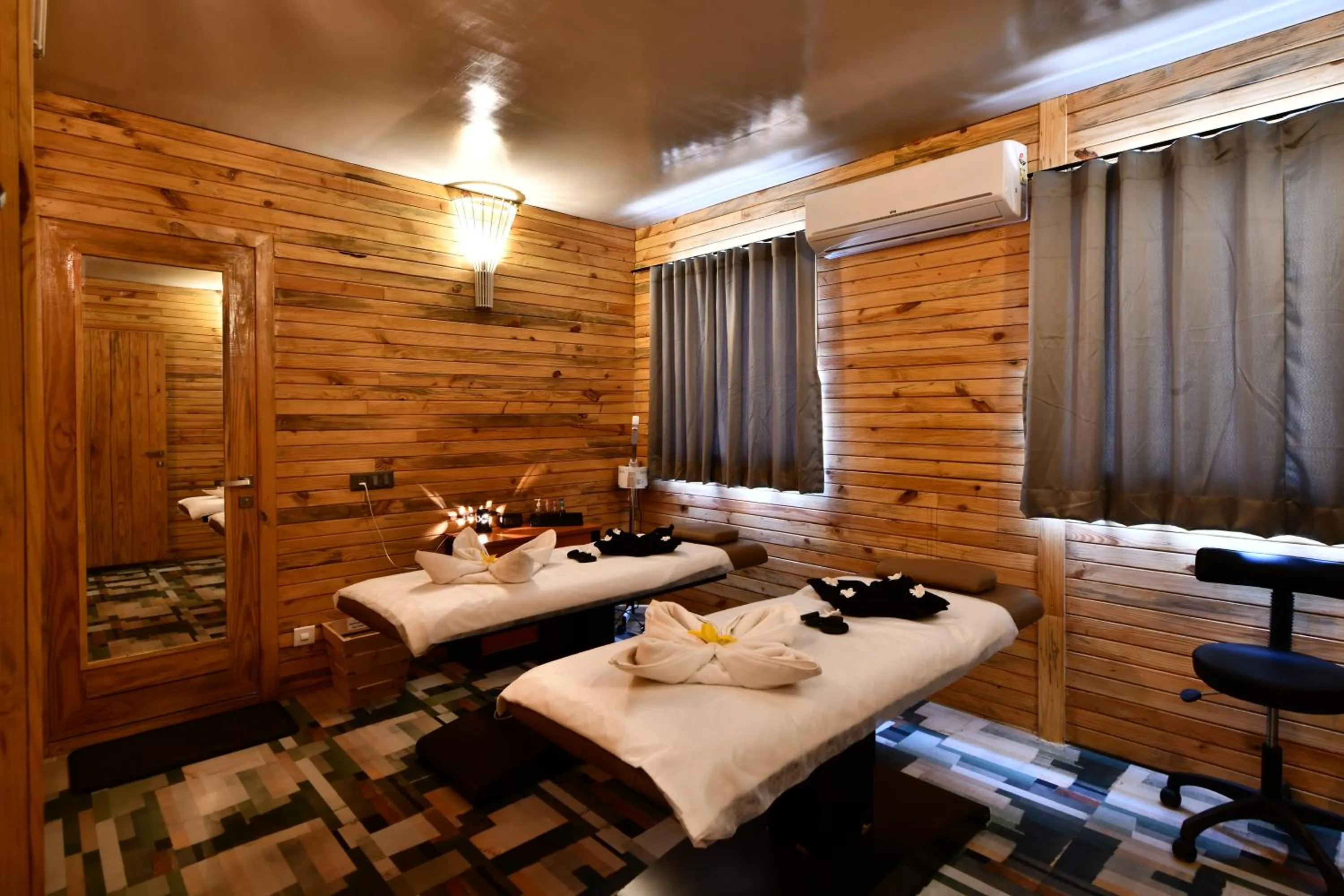 Spa and wellness centre/facilities in The Fern Seaside Luxurious Tent Resort Diu
